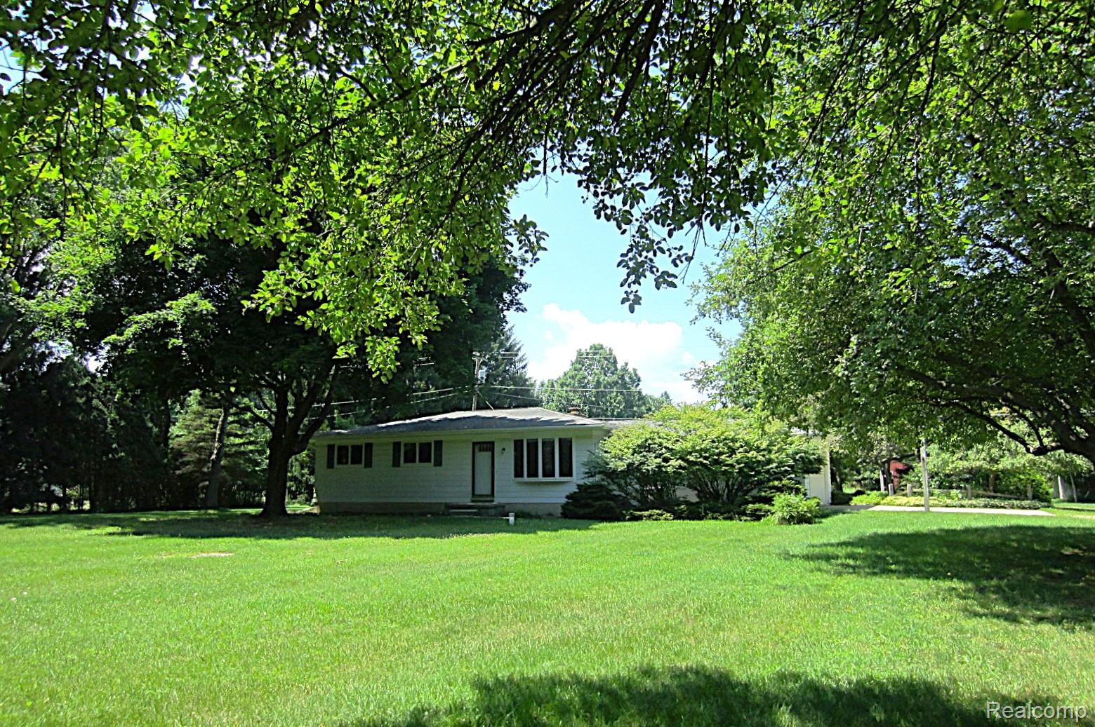 3944 Dartmouth Road Property Photo 1