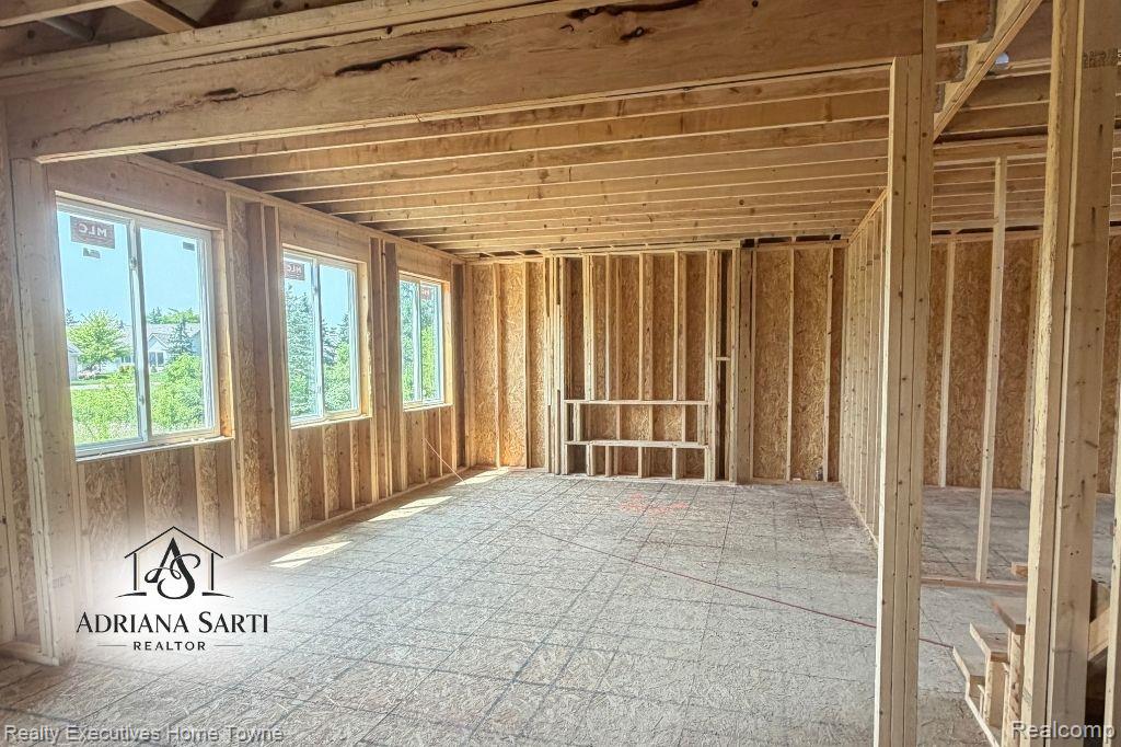35029 Cygnet Circle Property Photo 4