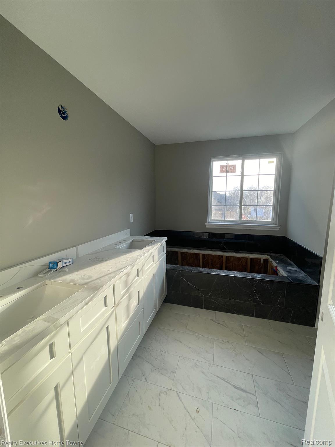 35029 Cygnet Circle Property Photo 22