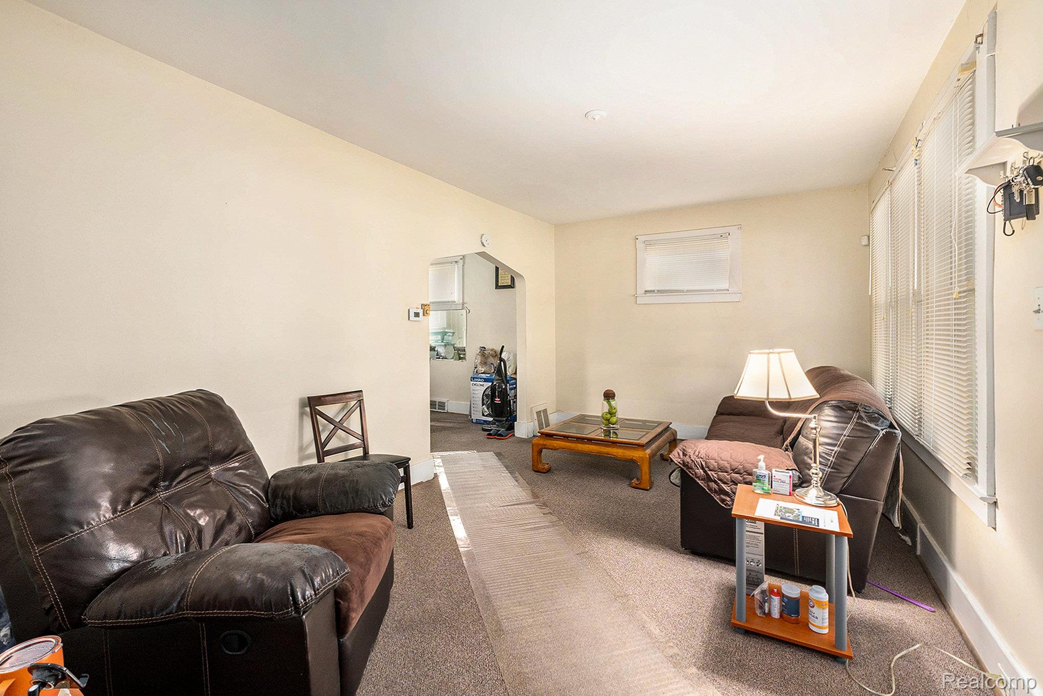 463 Kitchener Street Property Photo 7