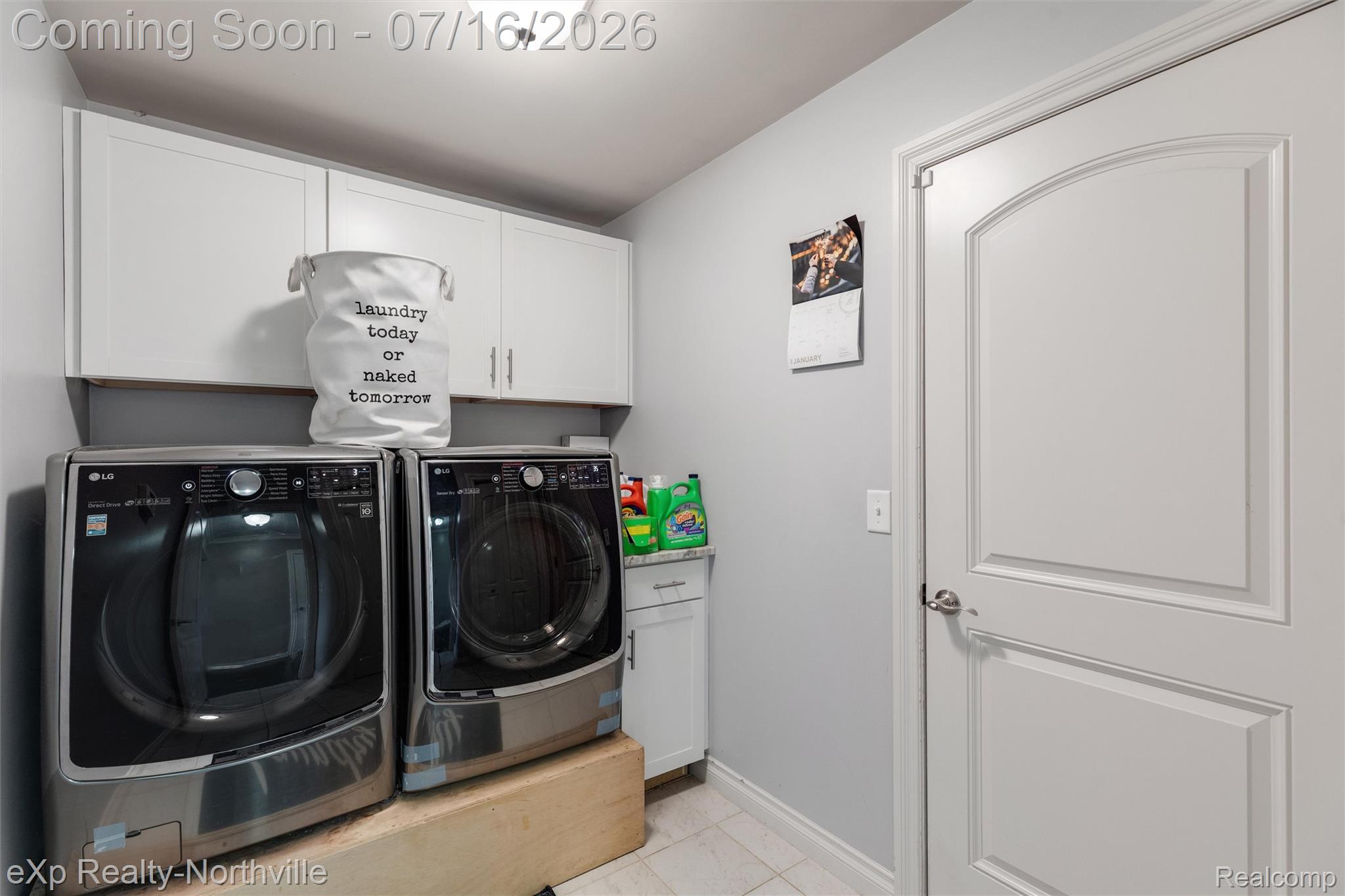 7225 Castell Boulevard Property Photo 13