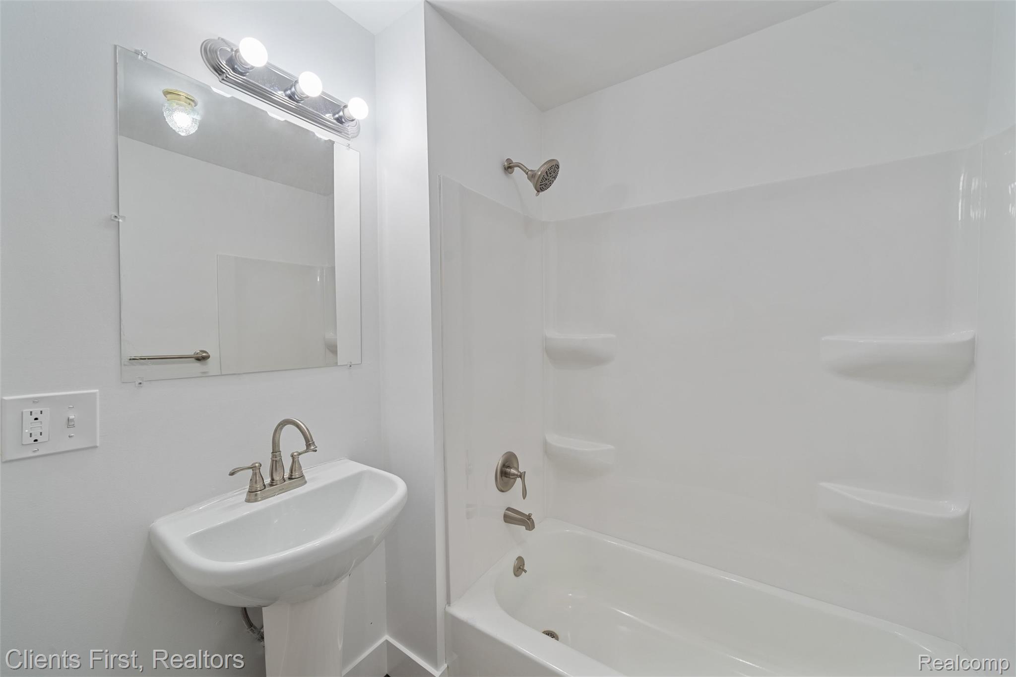 417 Ainsworth Circle Property Photo 9