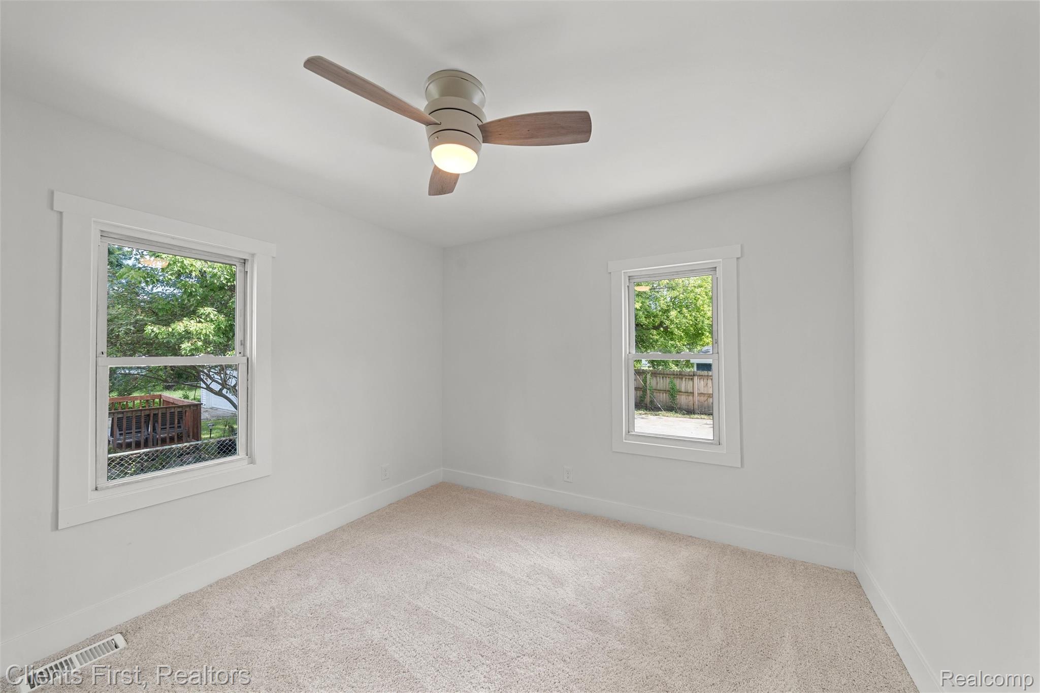 417 Ainsworth Circle Property Photo 10