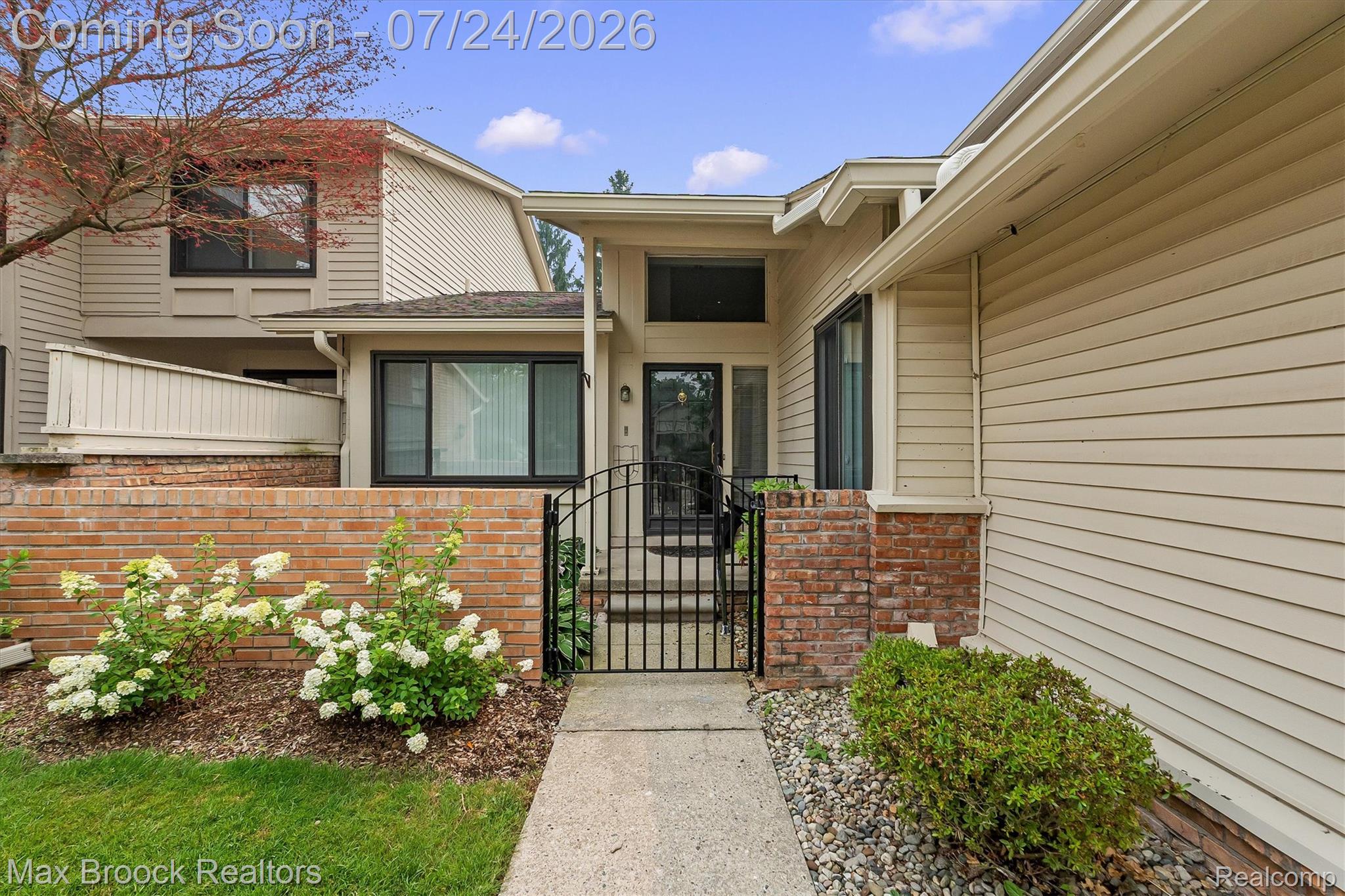 7002 Bridge Way Property Photo 2