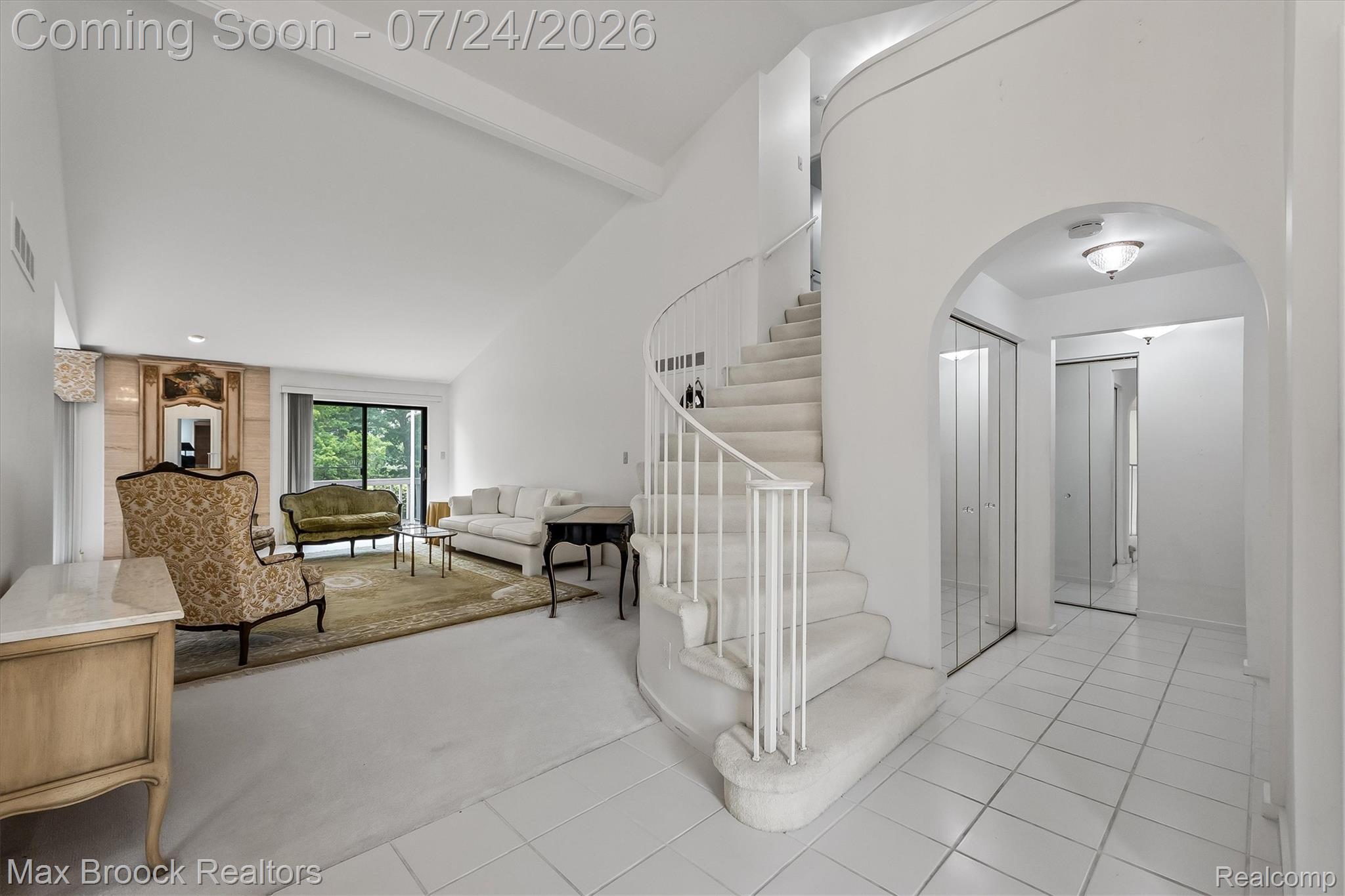7002 Bridge Way Property Photo 4