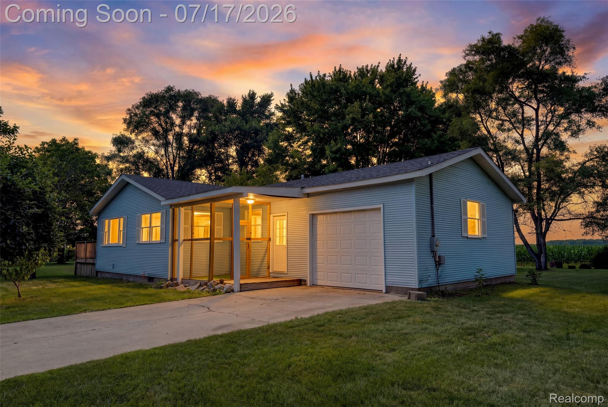 9204 Bray Road Property Photo 1