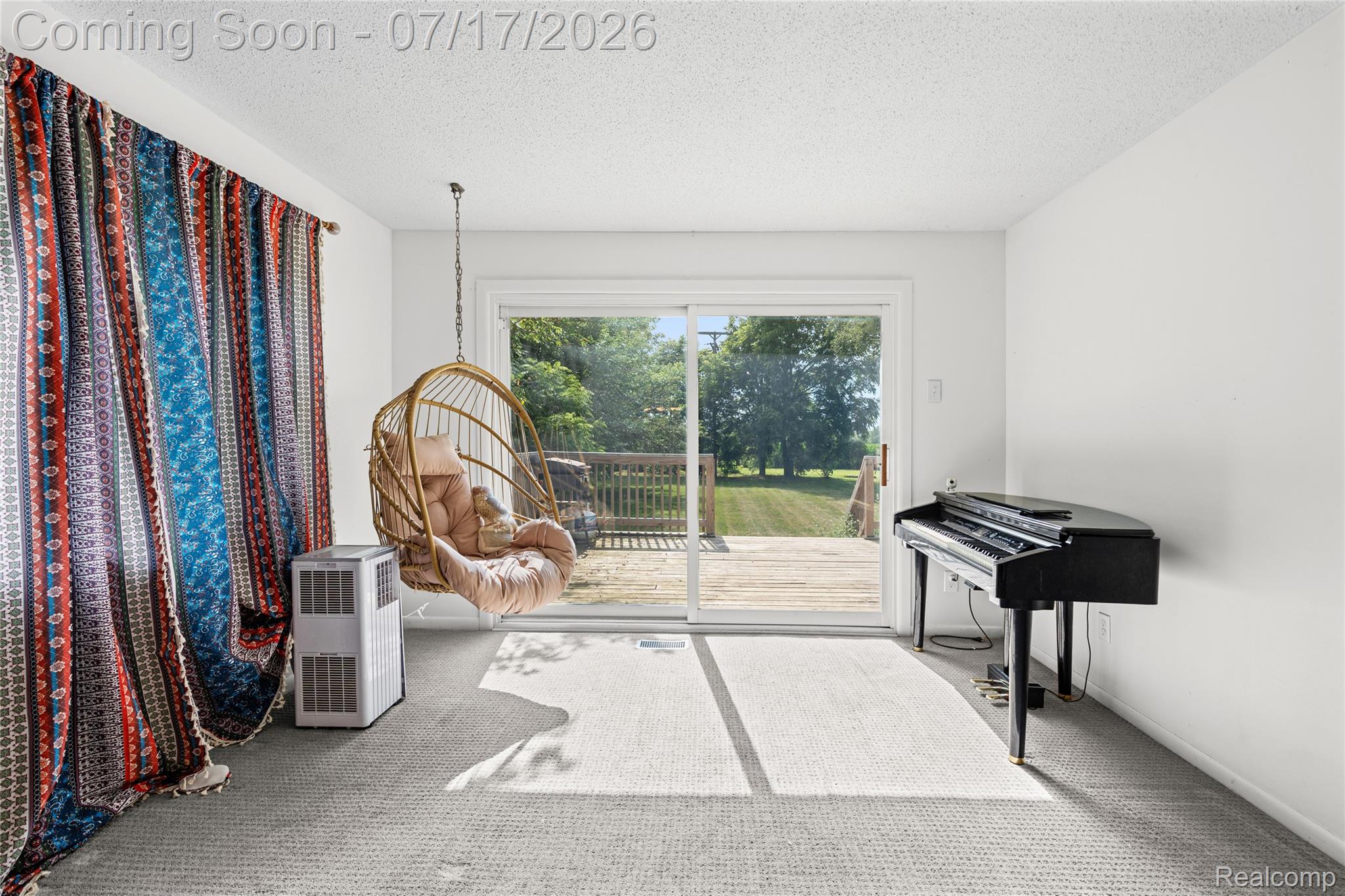9204 Bray Road Property Photo 4
