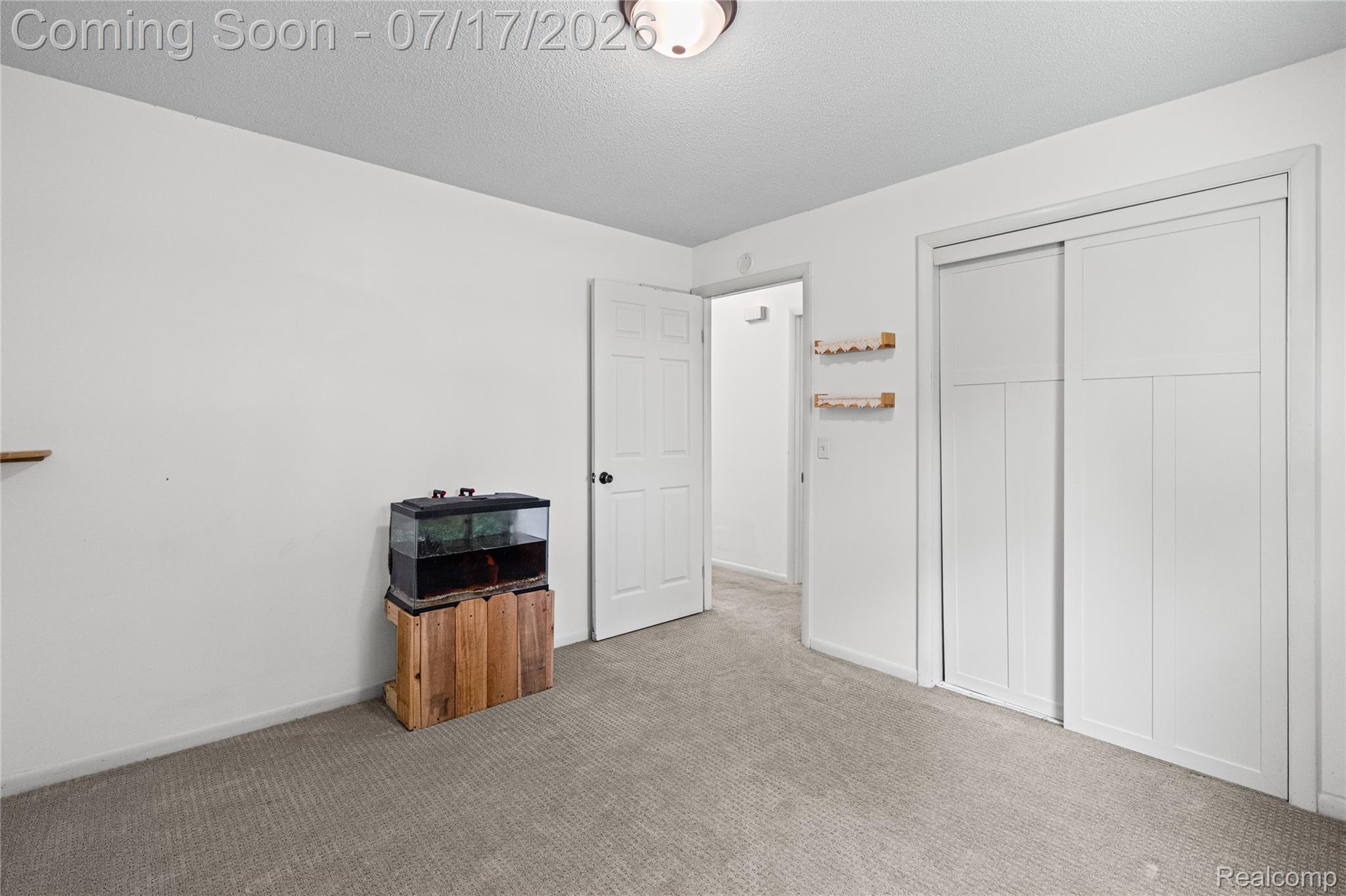 9204 Bray Road Property Photo 8
