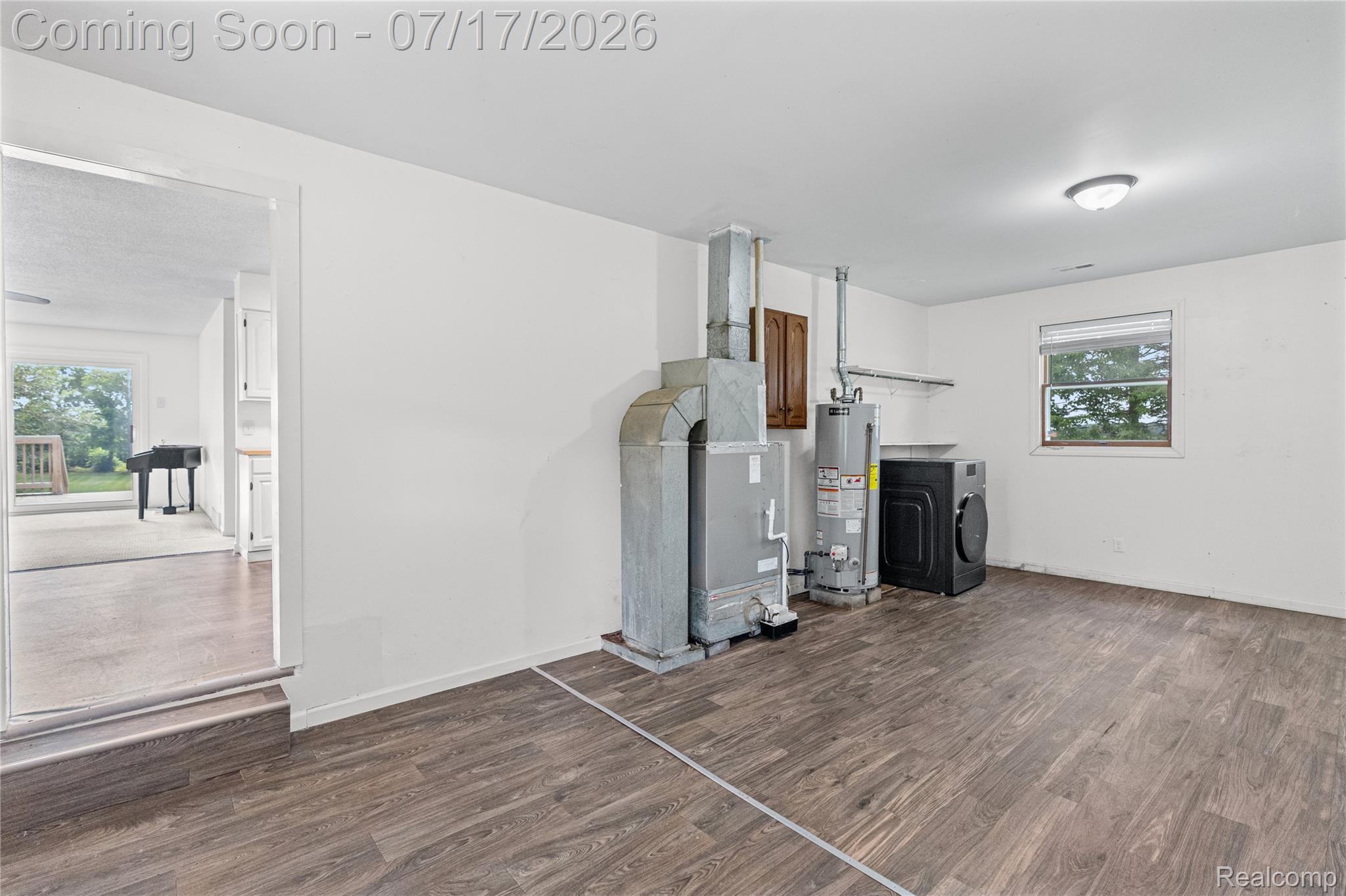 9204 Bray Road Property Photo 10