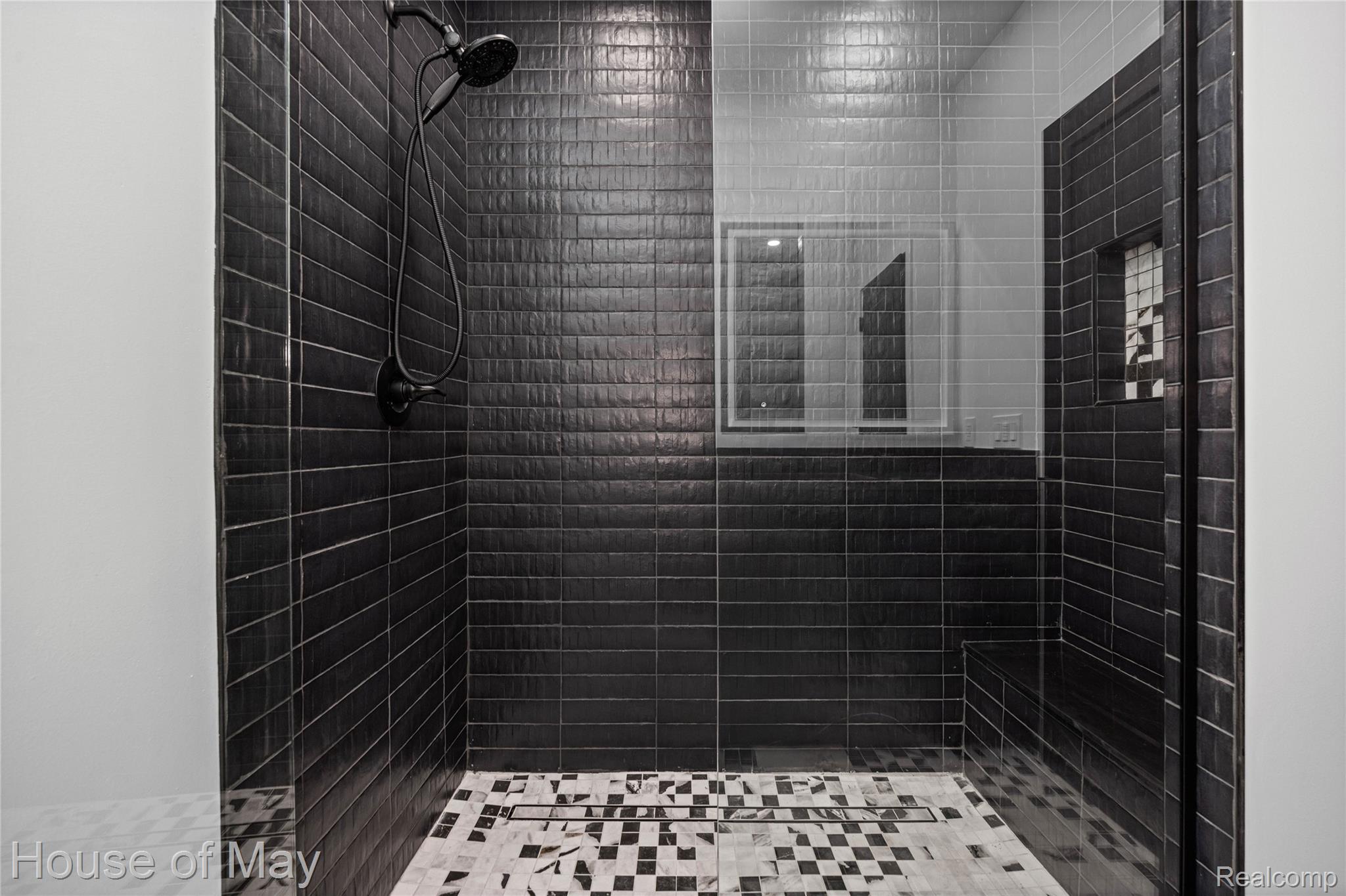 10890 Hillway Drive Property Photo 37
