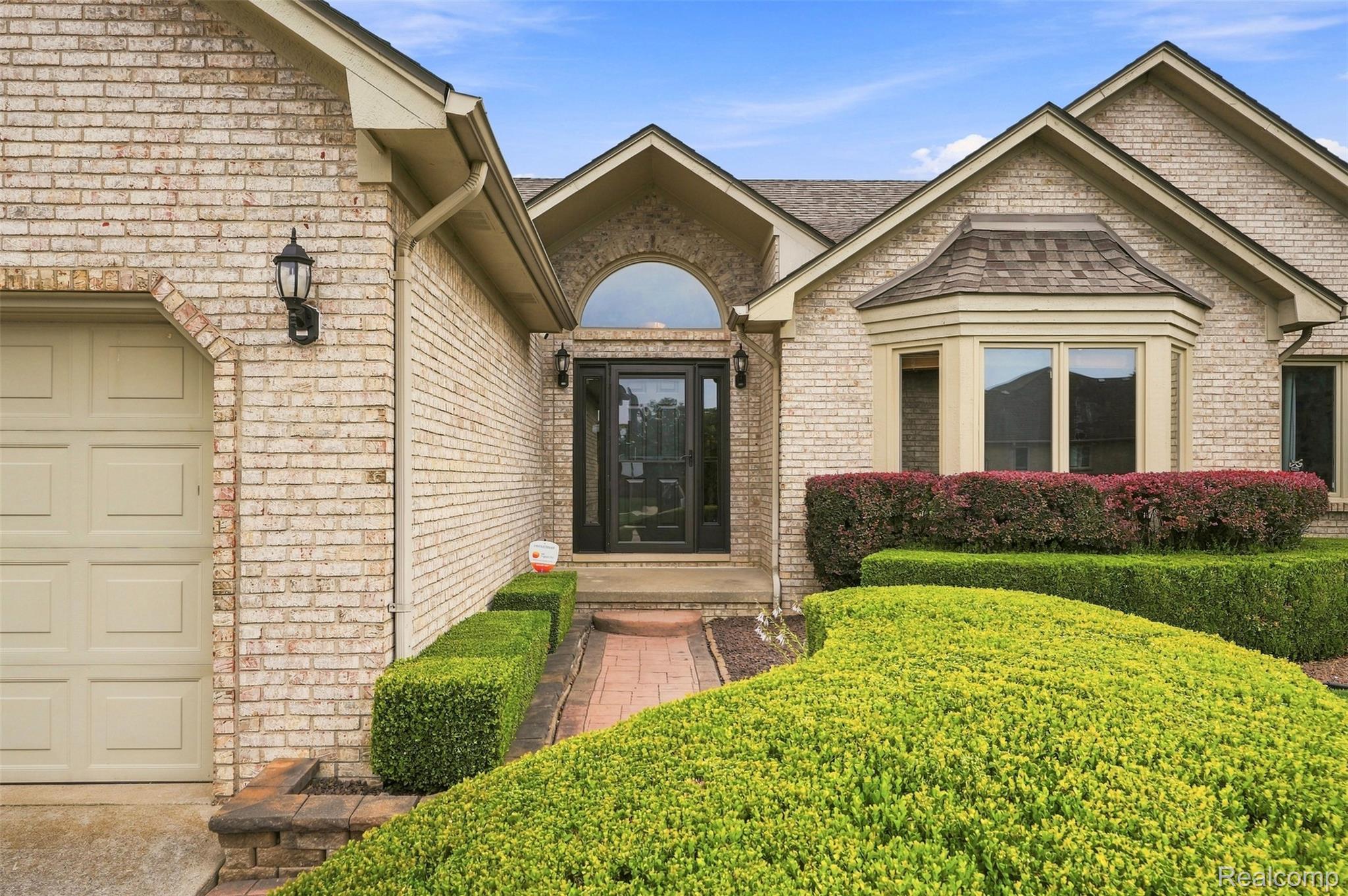 47676 Sandy Ridge Drive Property Photo 5