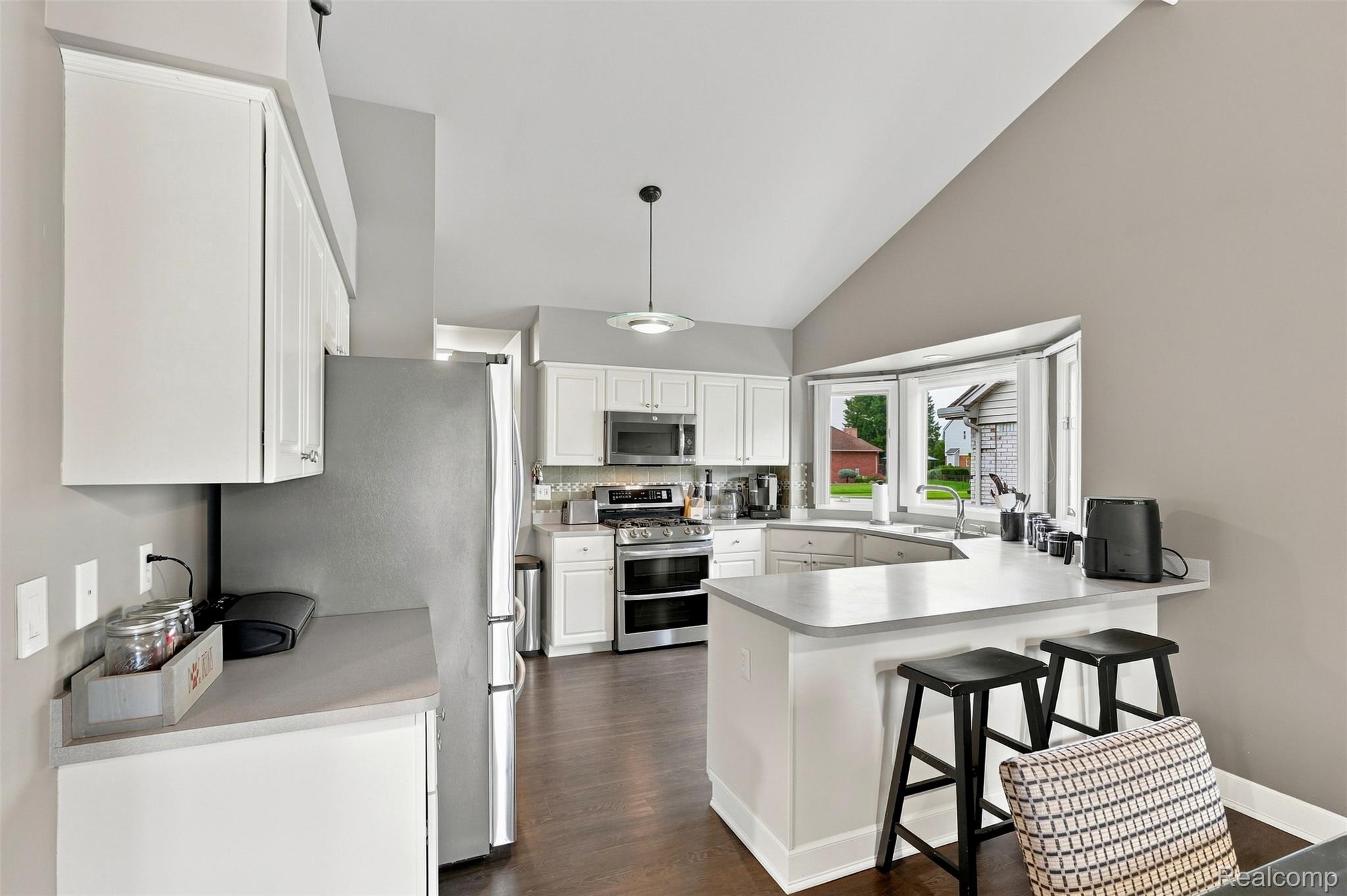 47676 Sandy Ridge Drive Property Photo 12