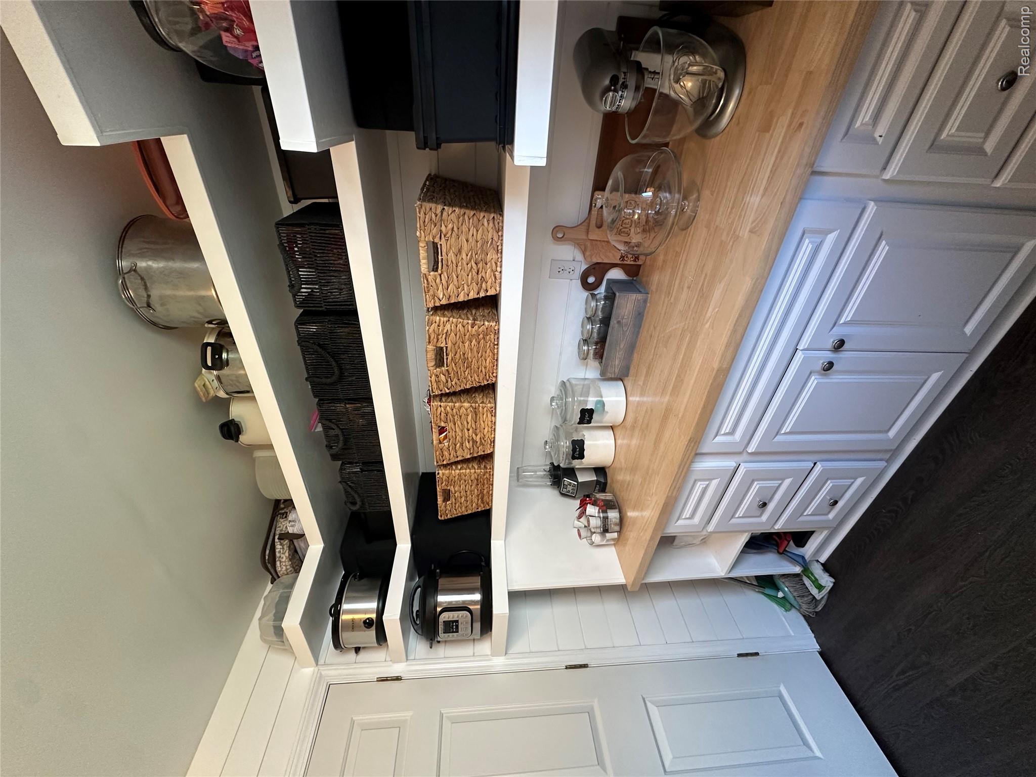47676 Sandy Ridge Drive Property Photo 17