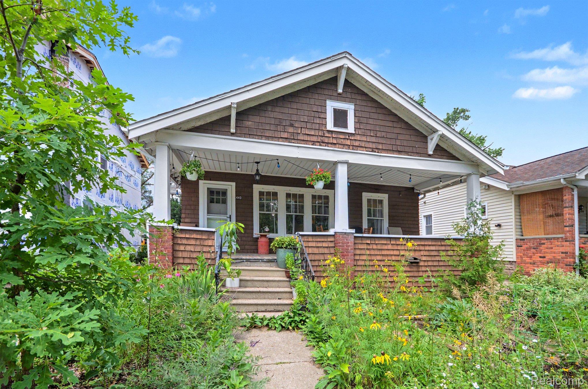 440 W Saratoga Street Property Photo 4