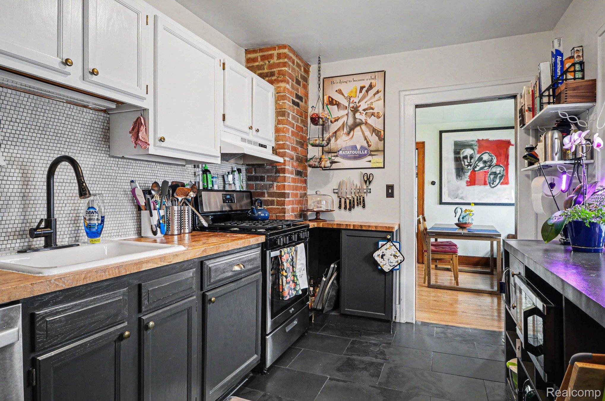 440 W Saratoga Street Property Photo 18