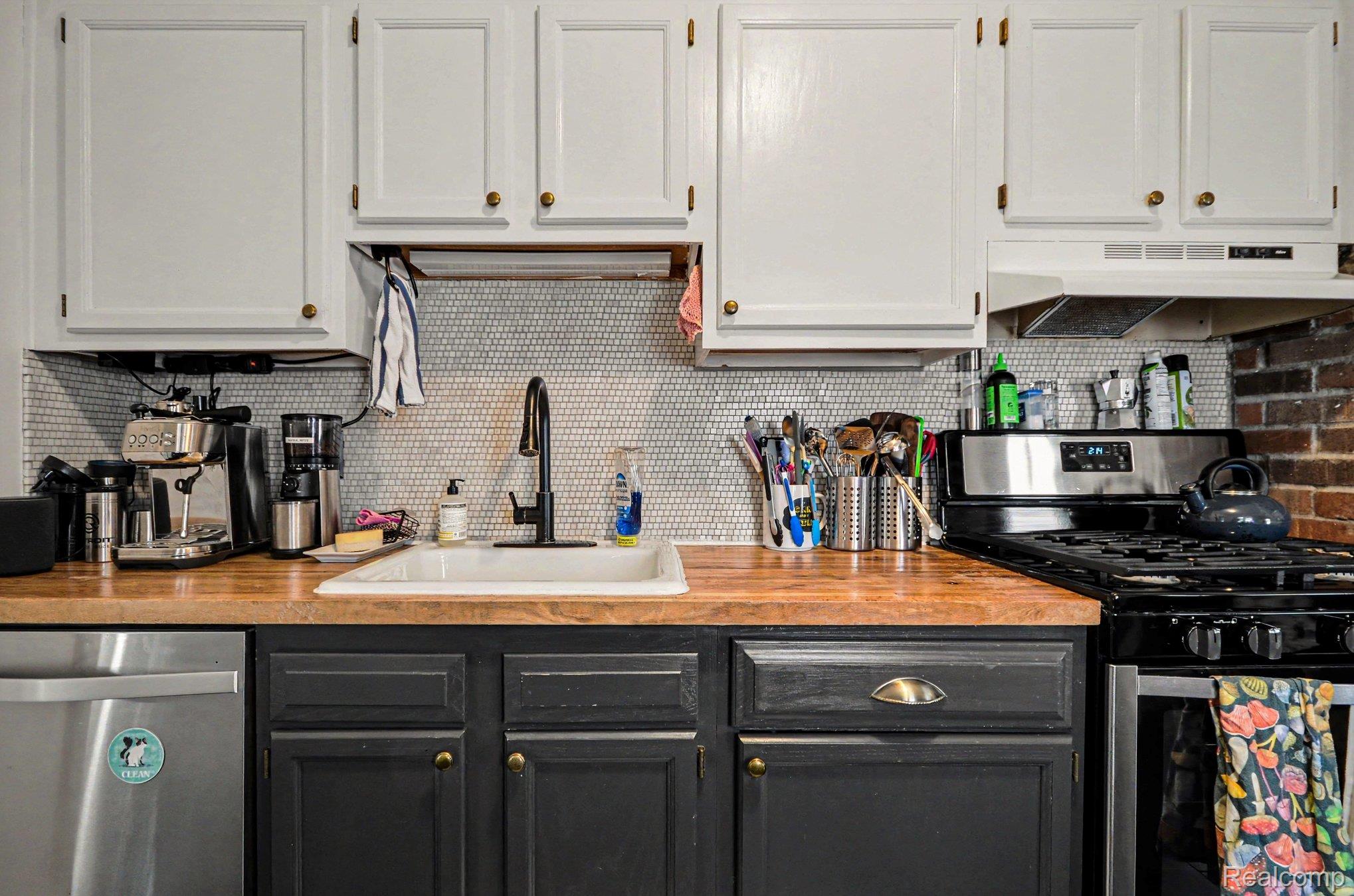 440 W Saratoga Street Property Photo 19