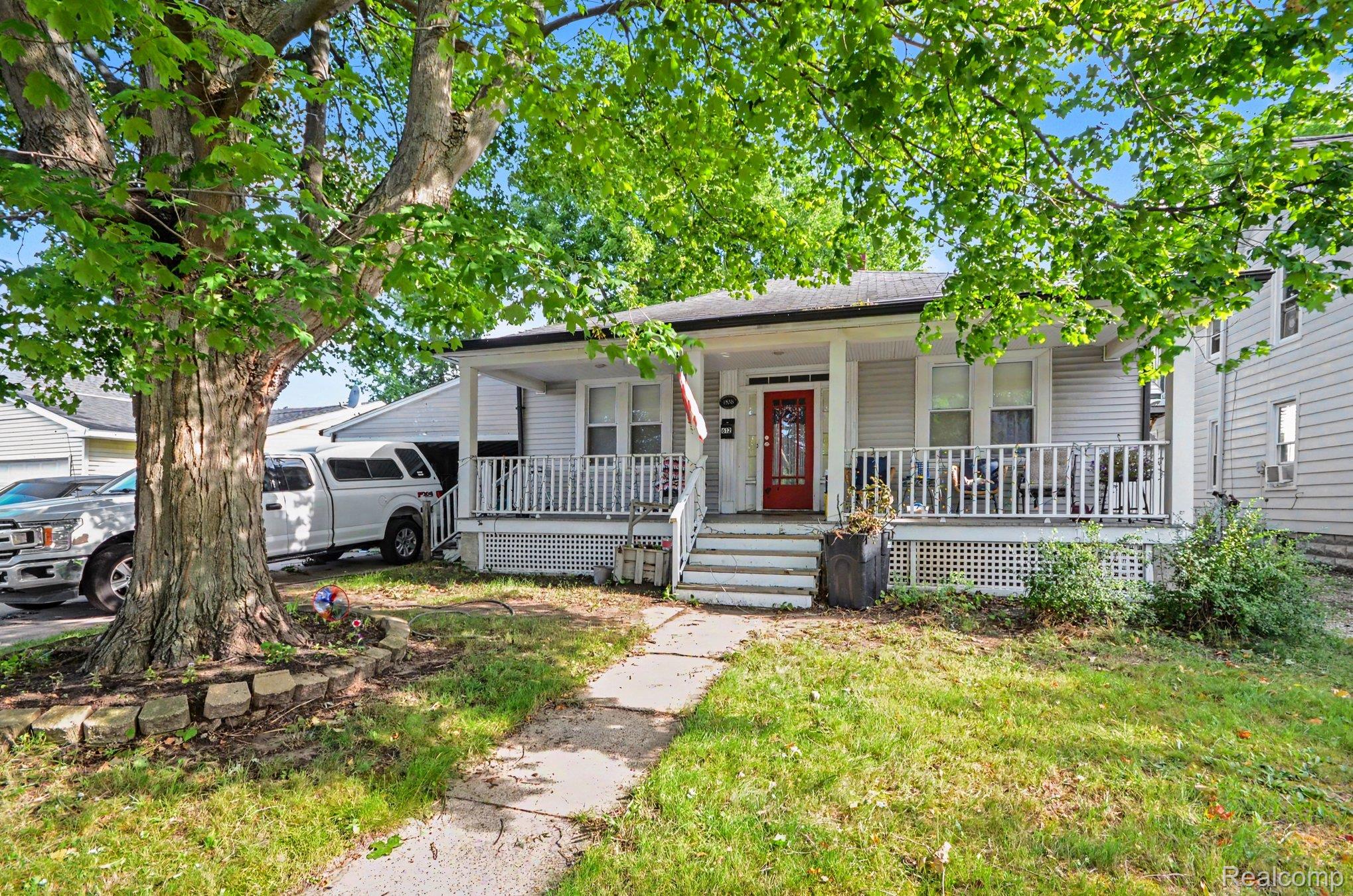 612 Vine Street Property Photo 4