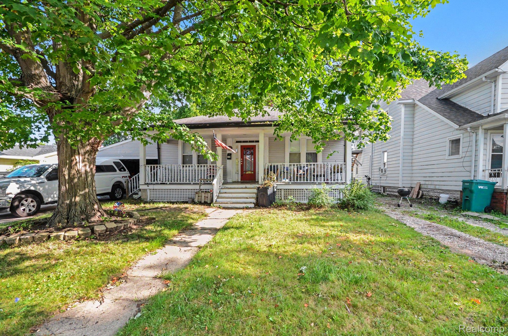 612 Vine Street Property Photo 5