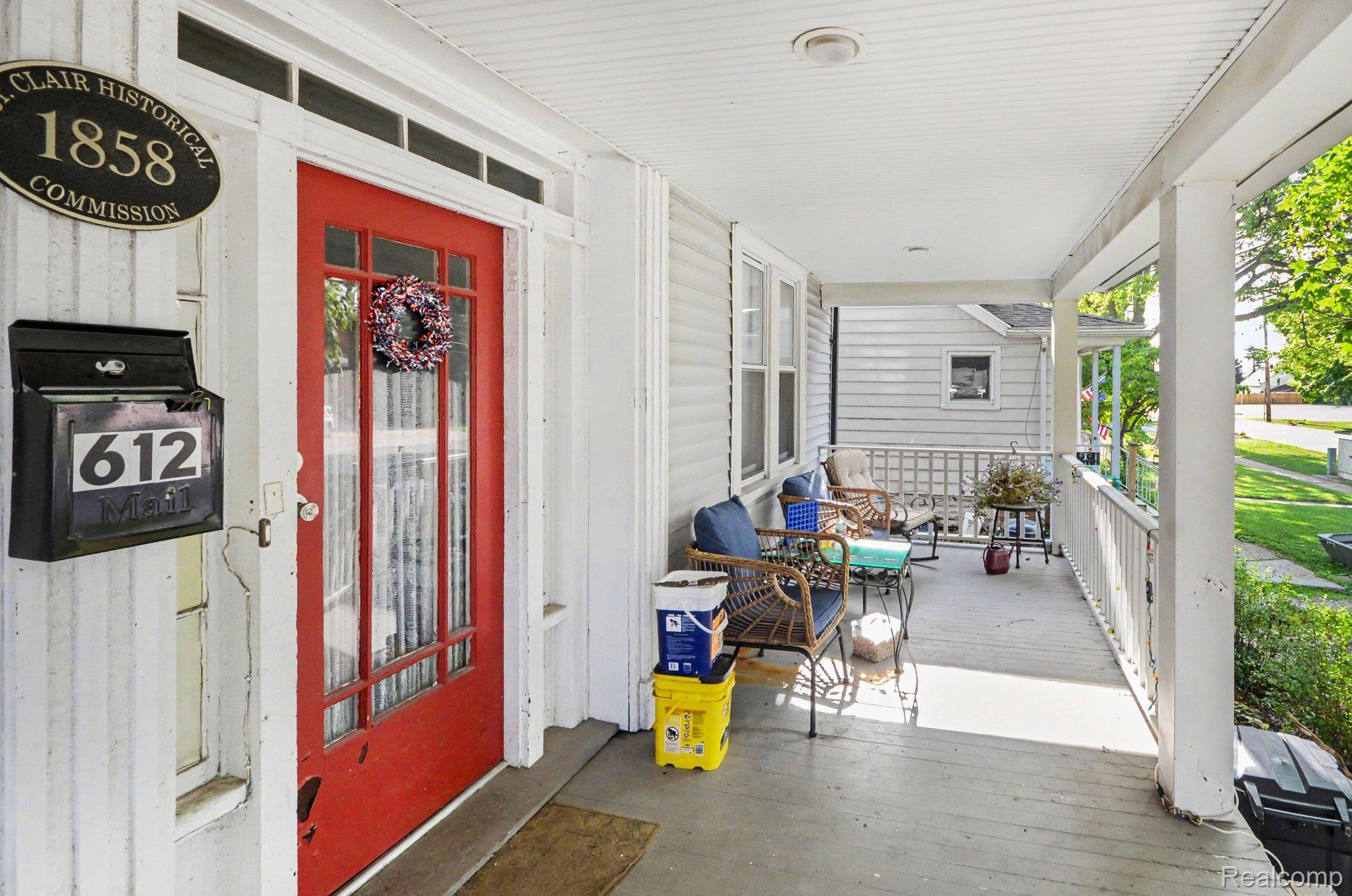 612 Vine Street Property Photo 11