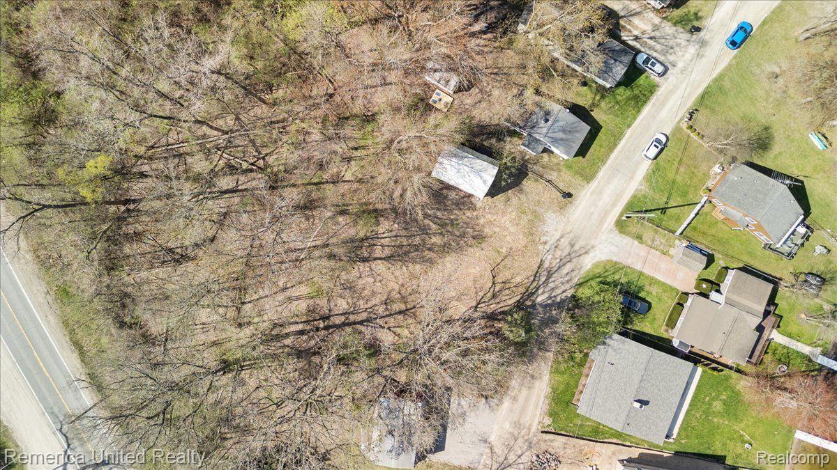 9623 Winston Property Photo 12