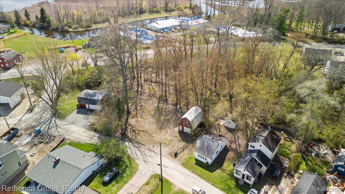 9623 Winston Property Photo 14