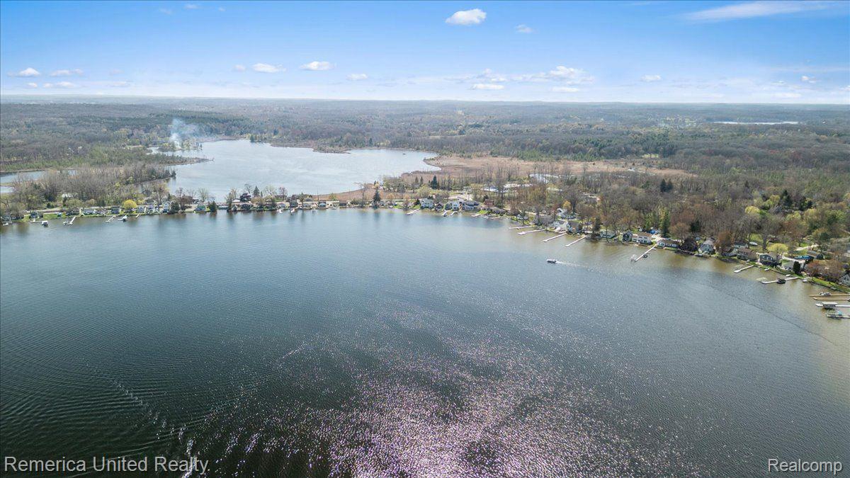 9623 Winston Property Photo 15