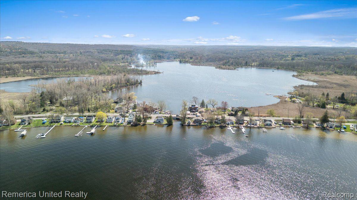 9623 Winston Property Photo 17