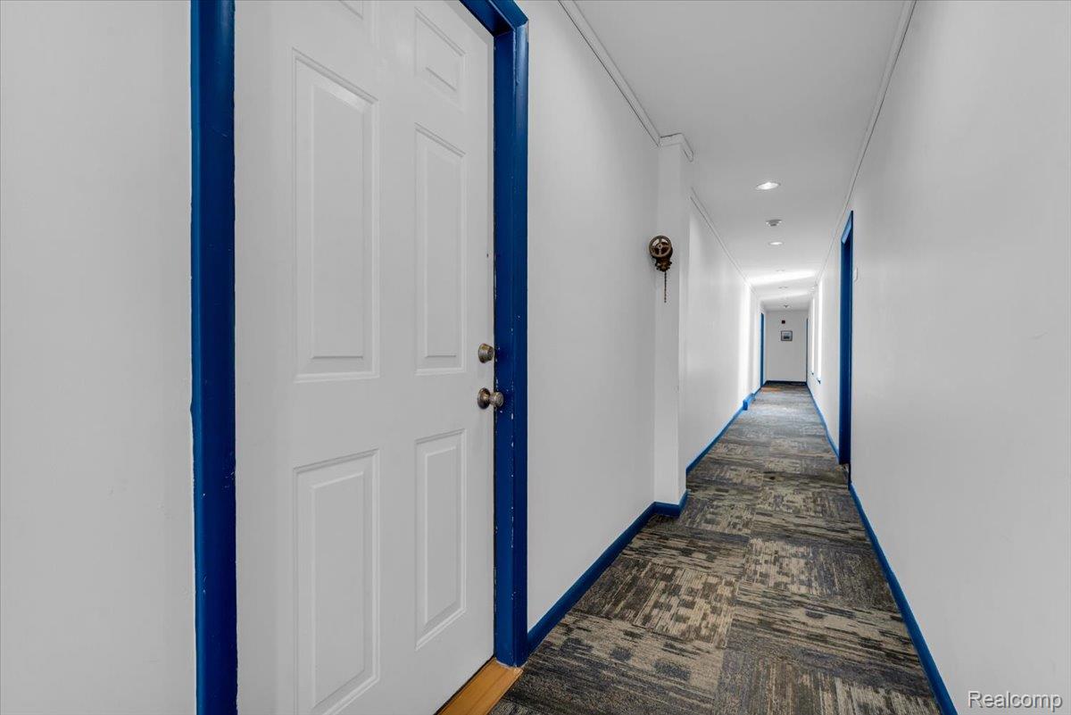 120 Seward Street 209 Property Photo 13