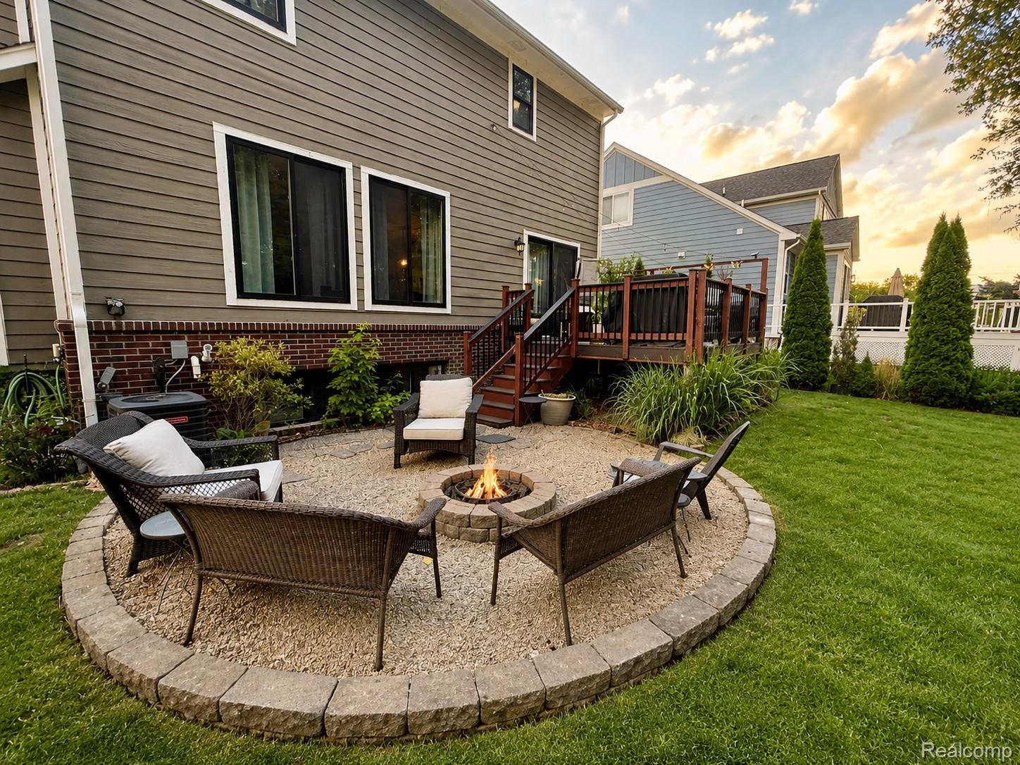27688 Coleridge Street Property Photo 4
