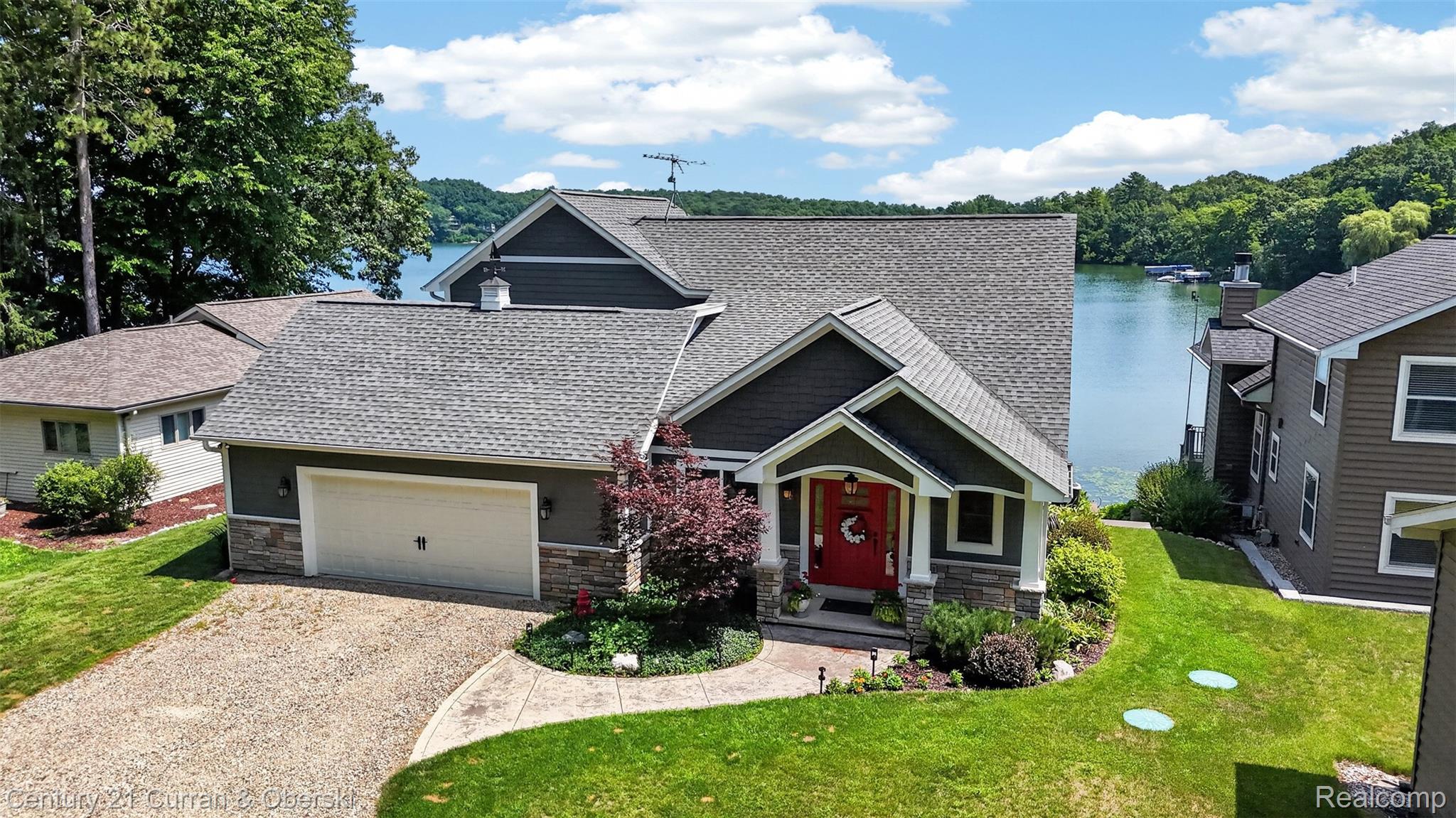 2770 Cozy Cove Property Photo 5