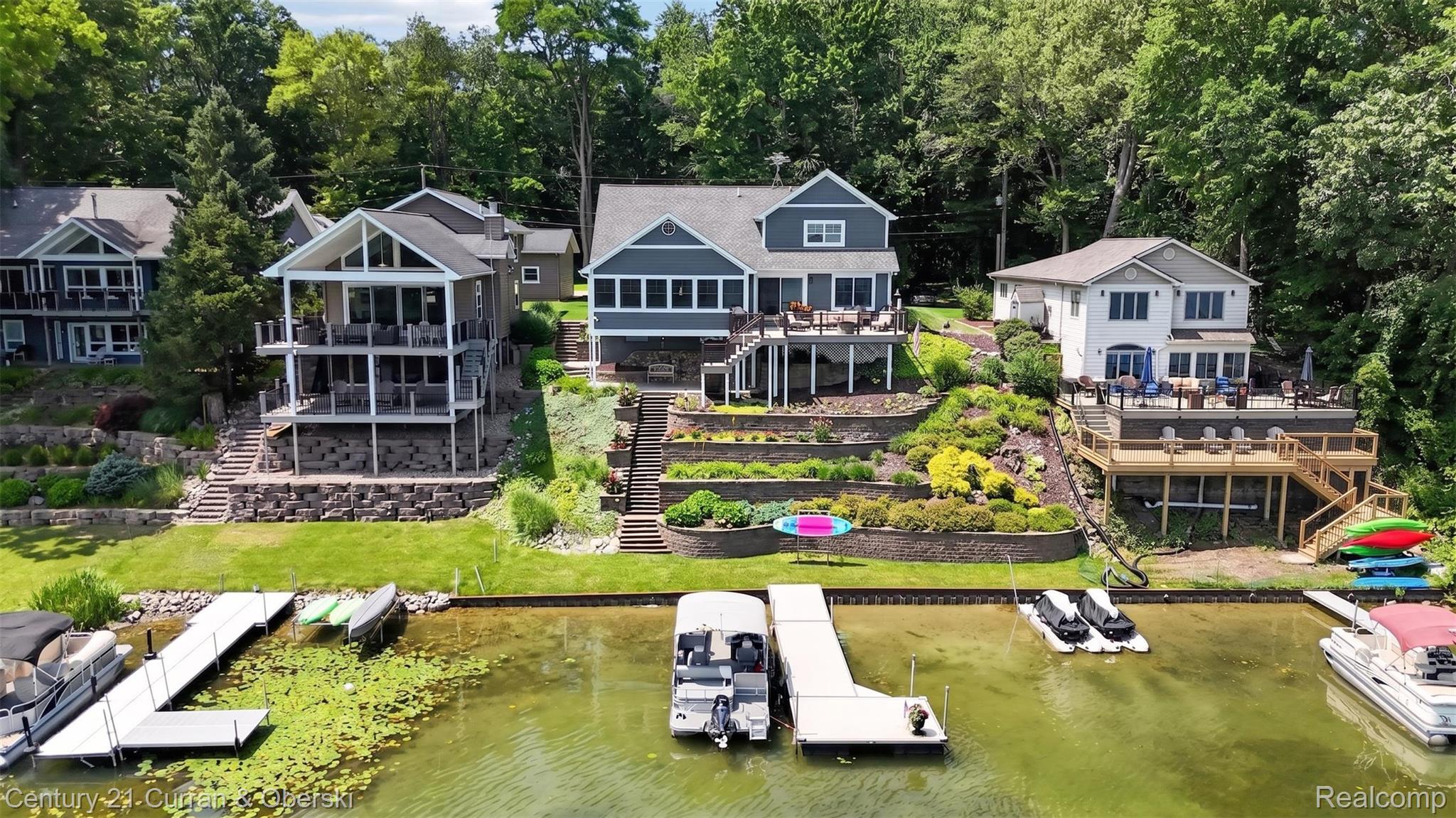 2770 Cozy Cove Property Photo 10