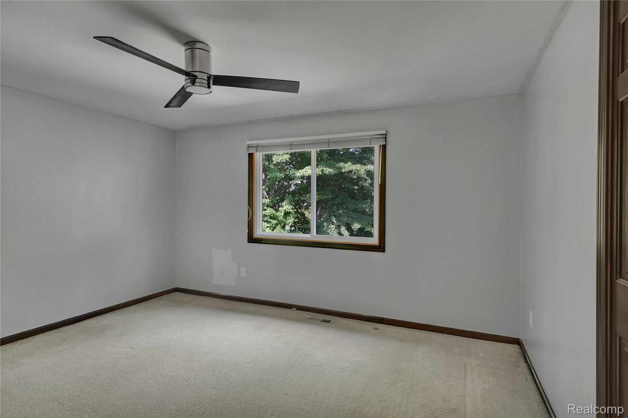 54359 Algonquin Drive Property Photo 27