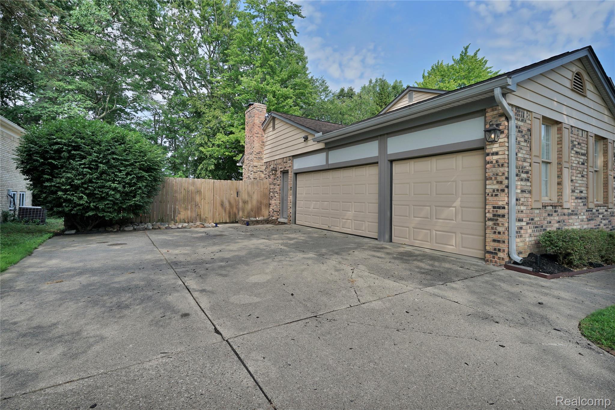 54359 Algonquin Drive Property Photo 42