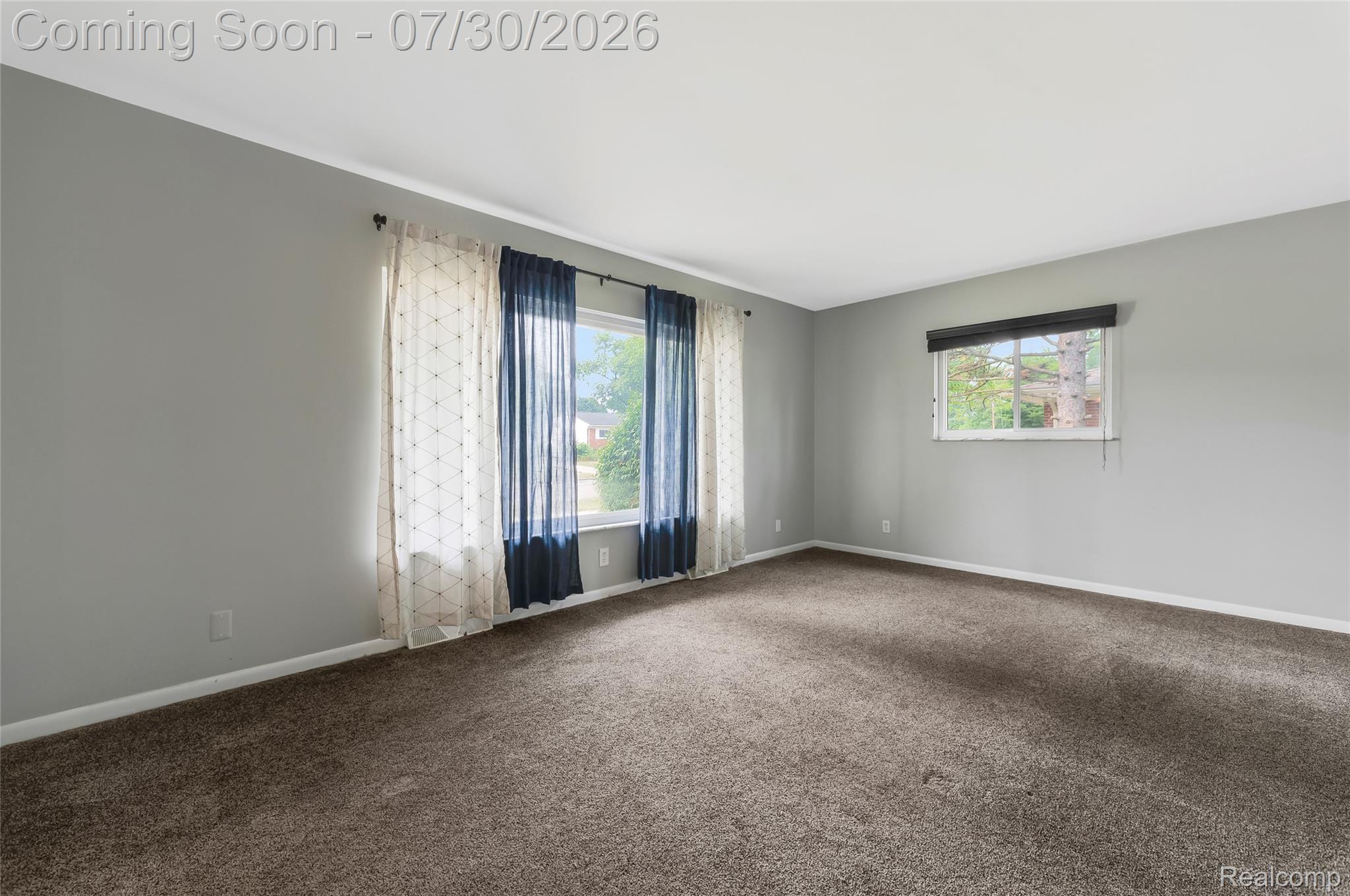 22 W Braman Avenue Property Photo 8