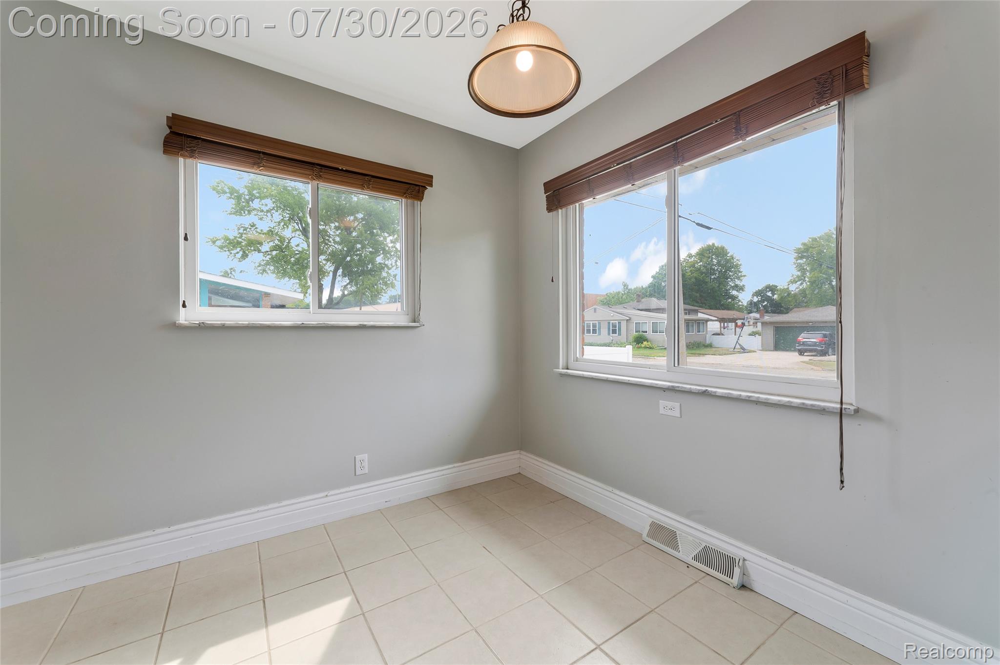 22 W Braman Avenue Property Photo 13