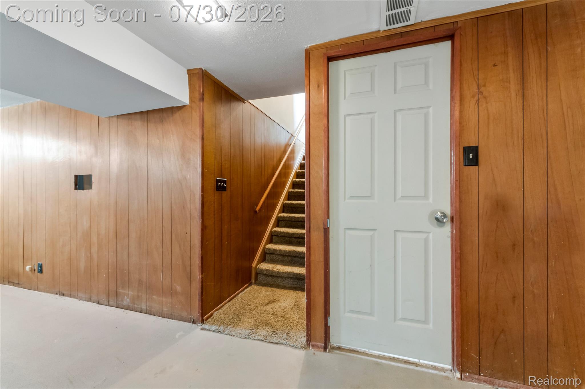 22 W Braman Avenue Property Photo 23