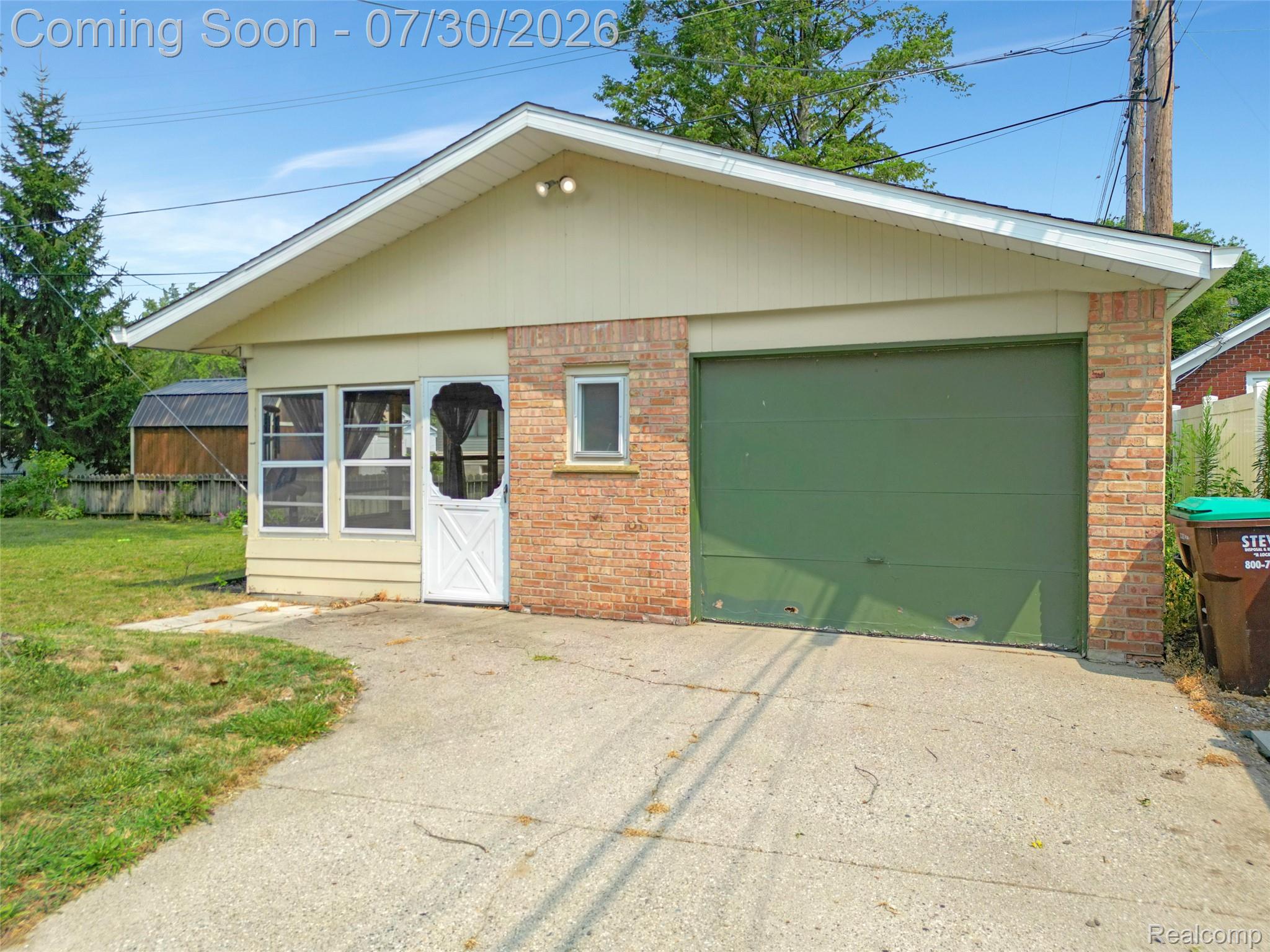 22 W Braman Avenue Property Photo 28