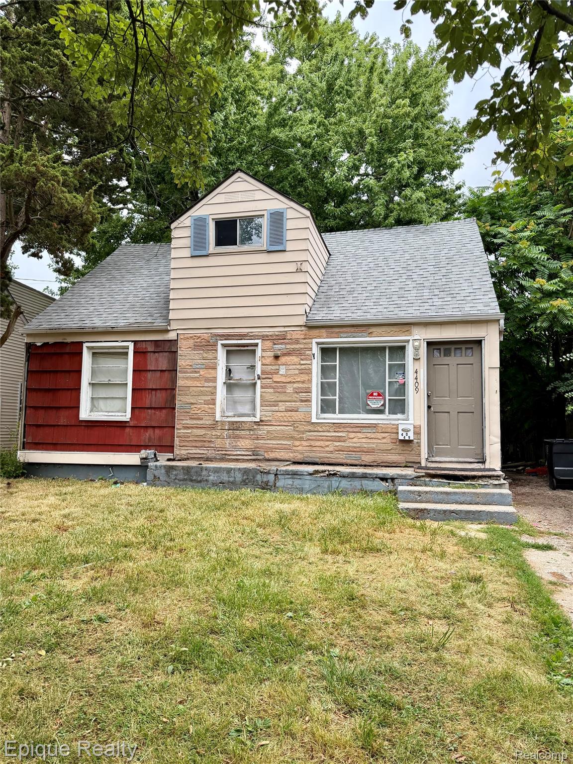 4409 Pengelly Road Property Photo 3