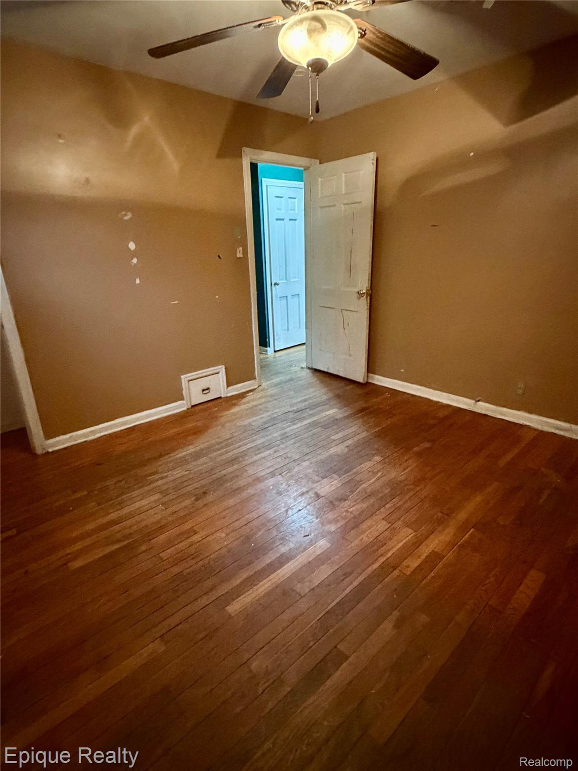 4409 Pengelly Road Property Photo 9