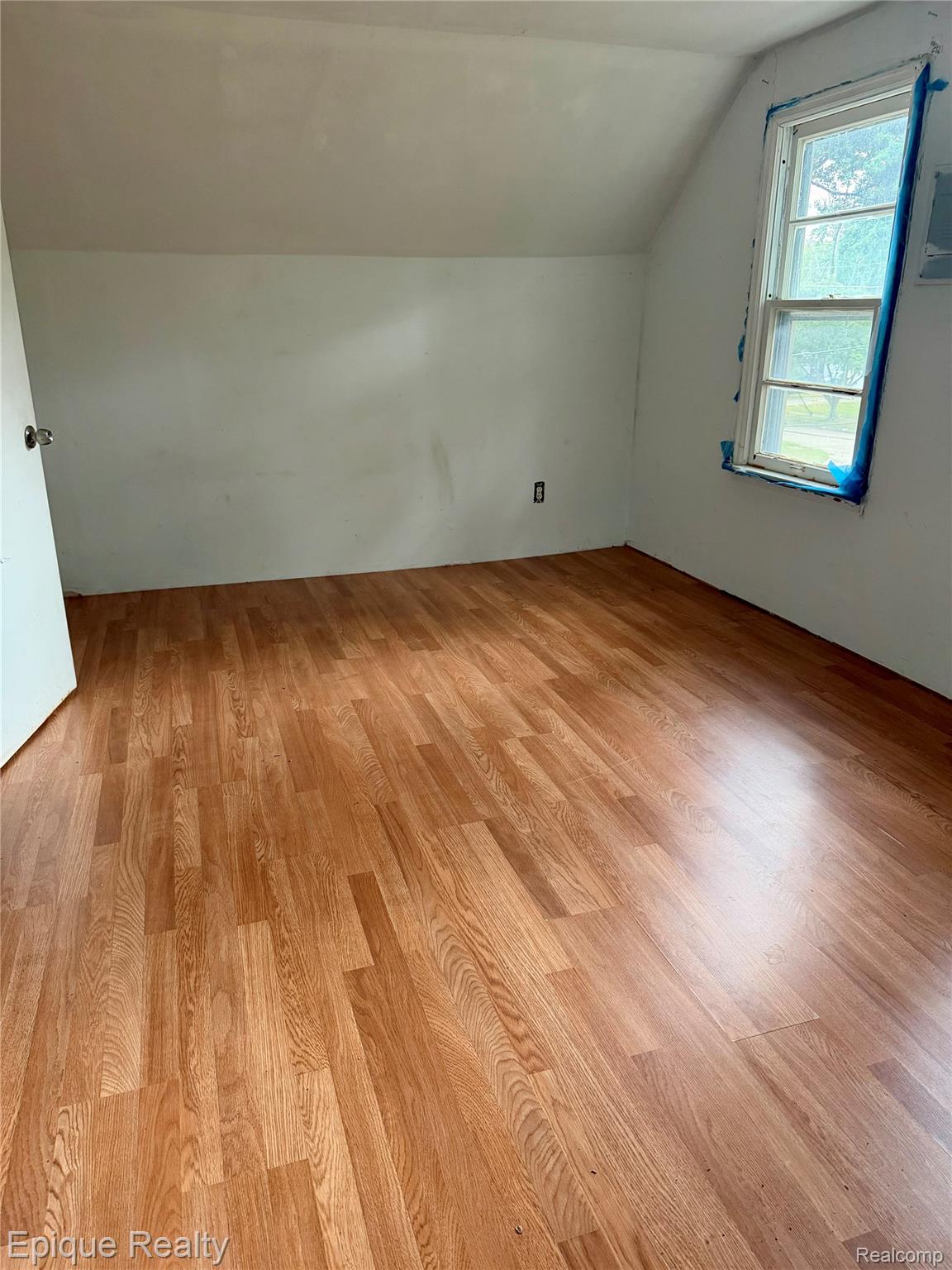 4409 Pengelly Road Property Photo 17