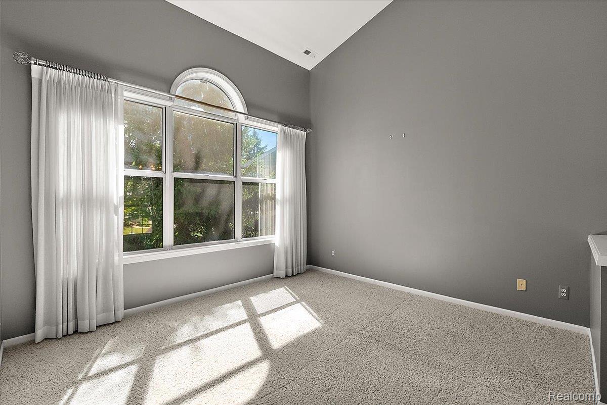 1918 Eagle Pointe Property Photo 17