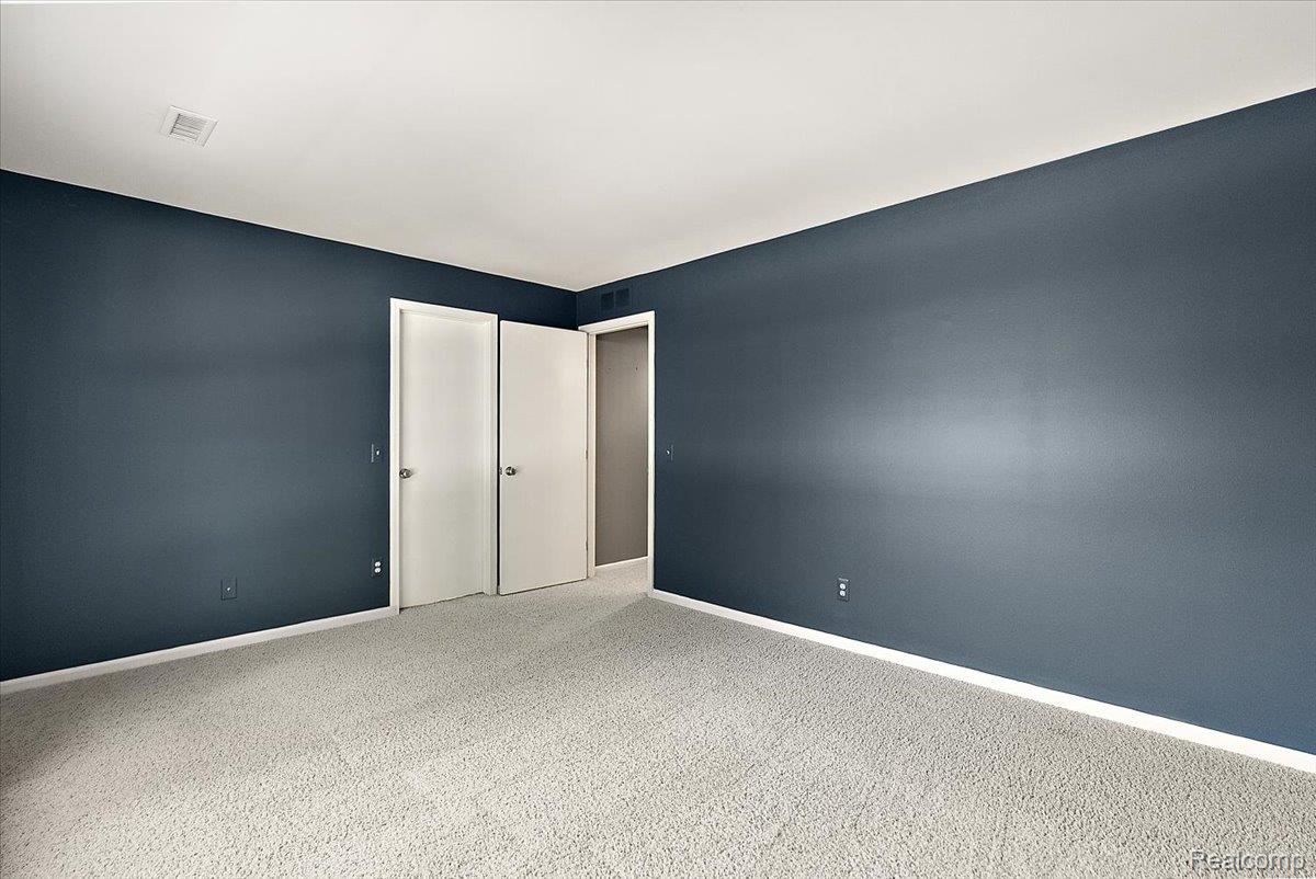 1918 Eagle Pointe Property Photo 32