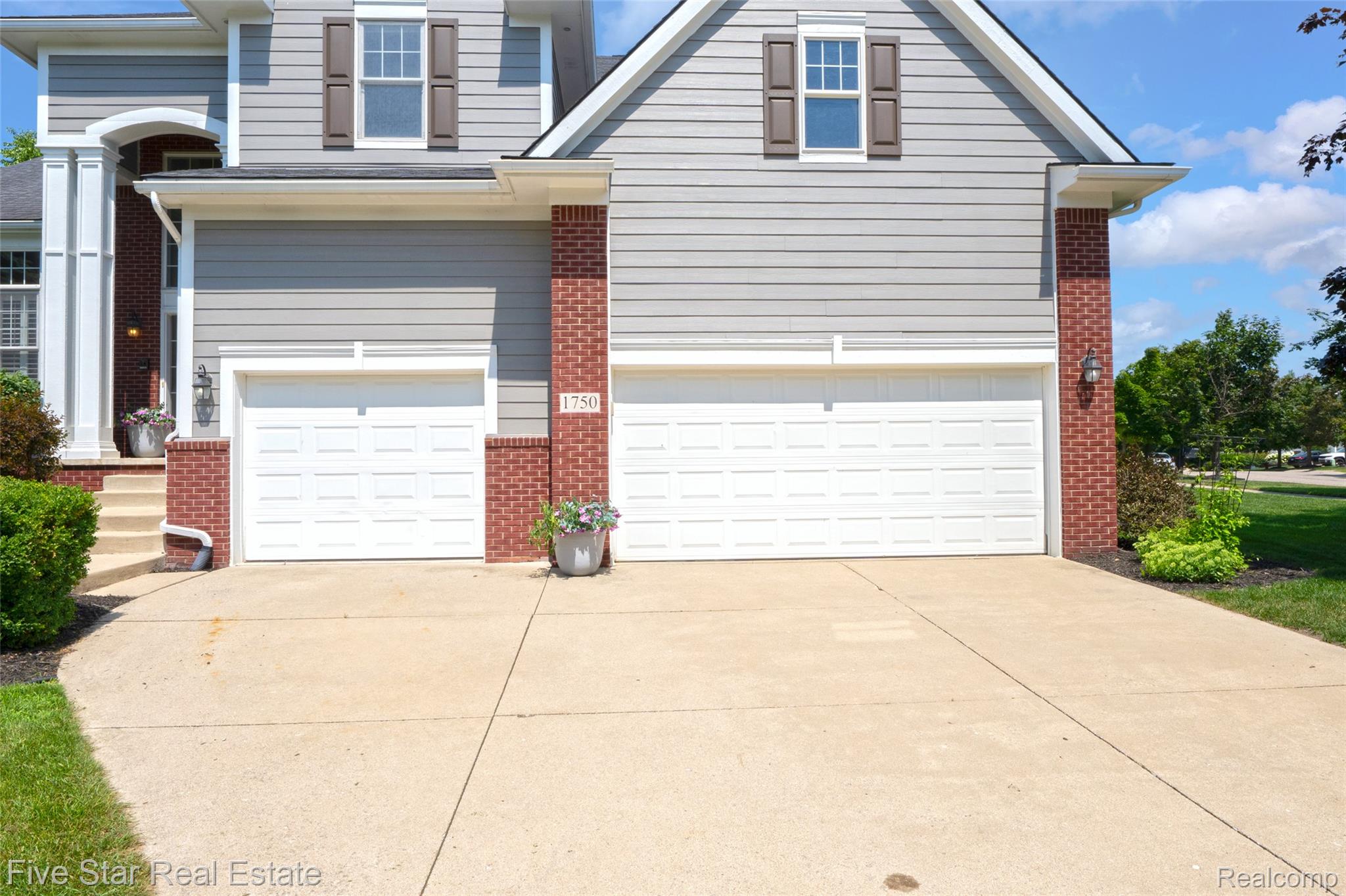 1750 Cheshire Lane Property Photo 5