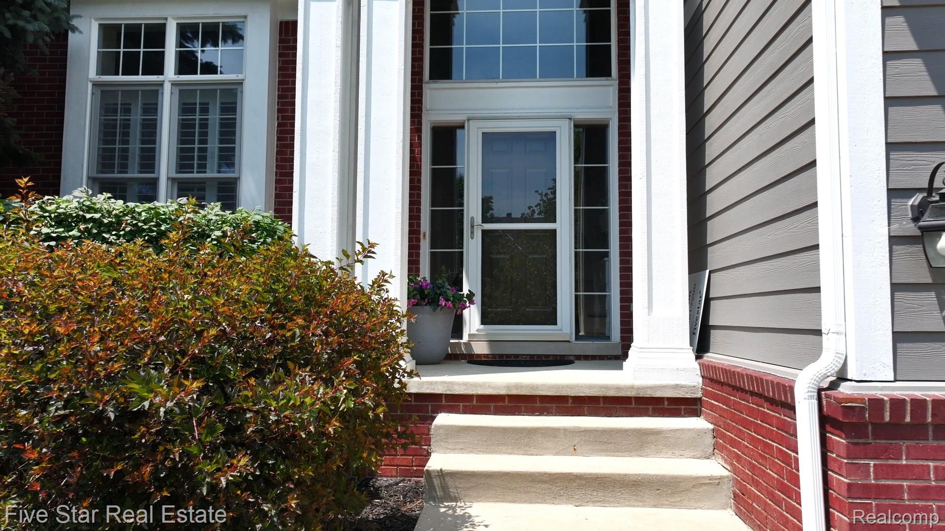 1750 Cheshire Lane Property Photo 6