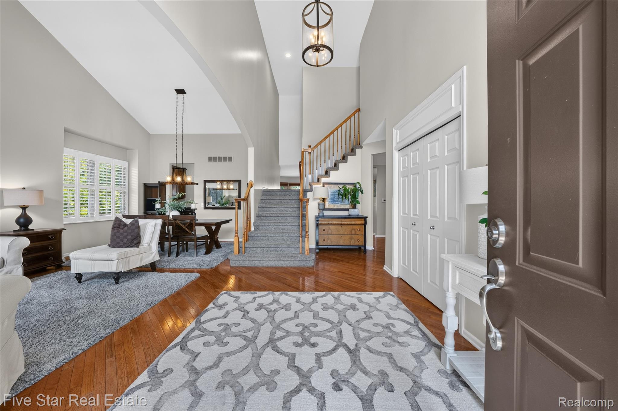 1750 Cheshire Lane Property Photo 10