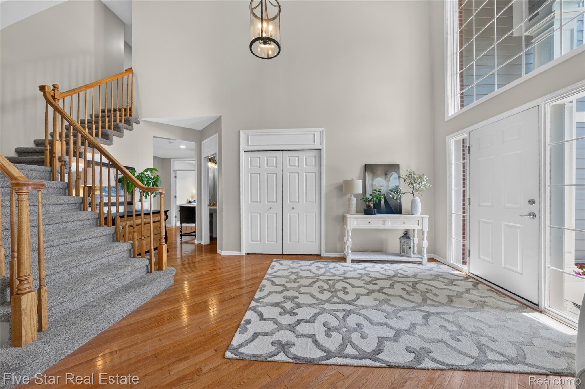 1750 Cheshire Lane Property Photo 11