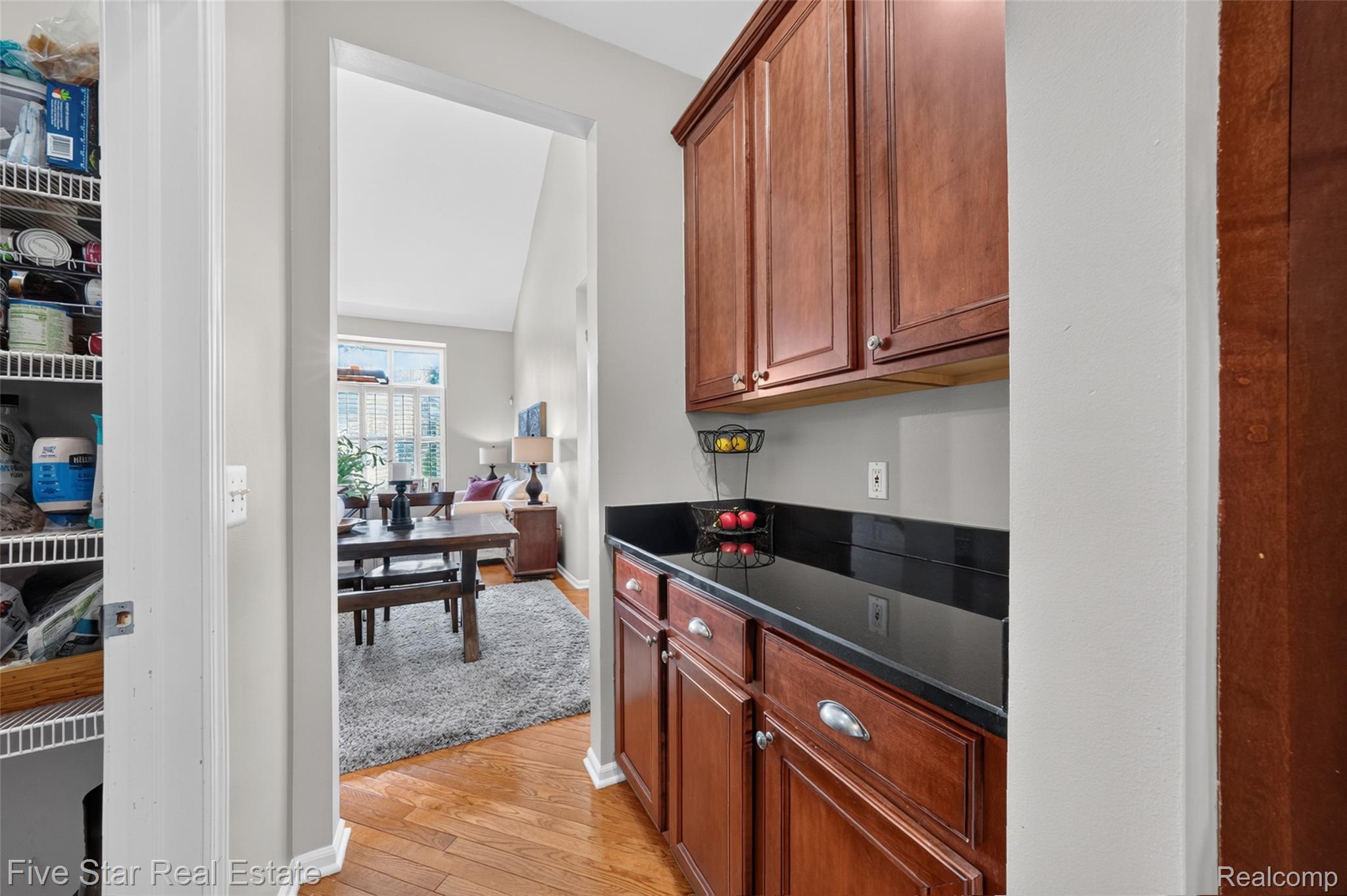 1750 Cheshire Lane Property Photo 20