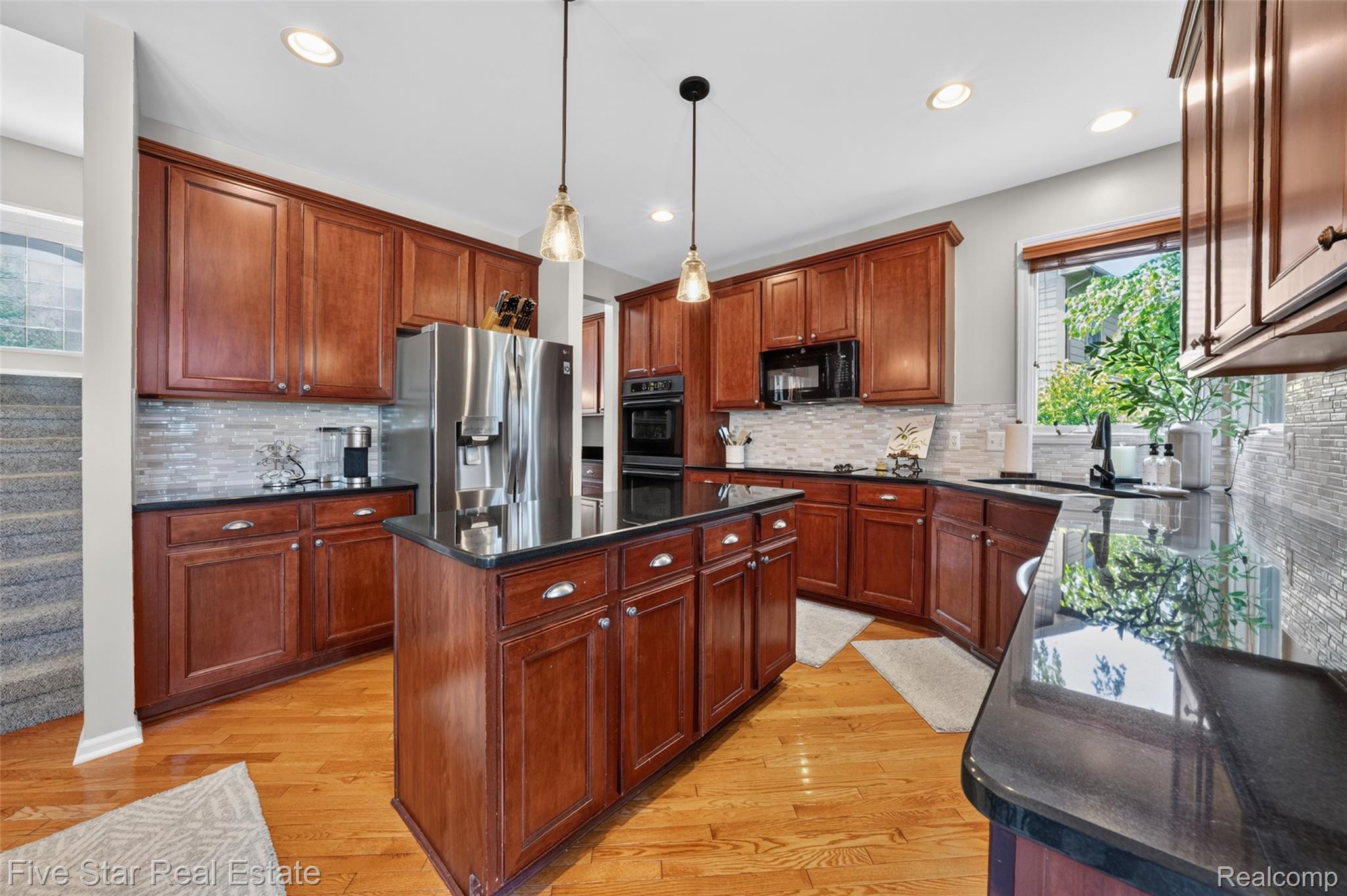 1750 Cheshire Lane Property Photo 24