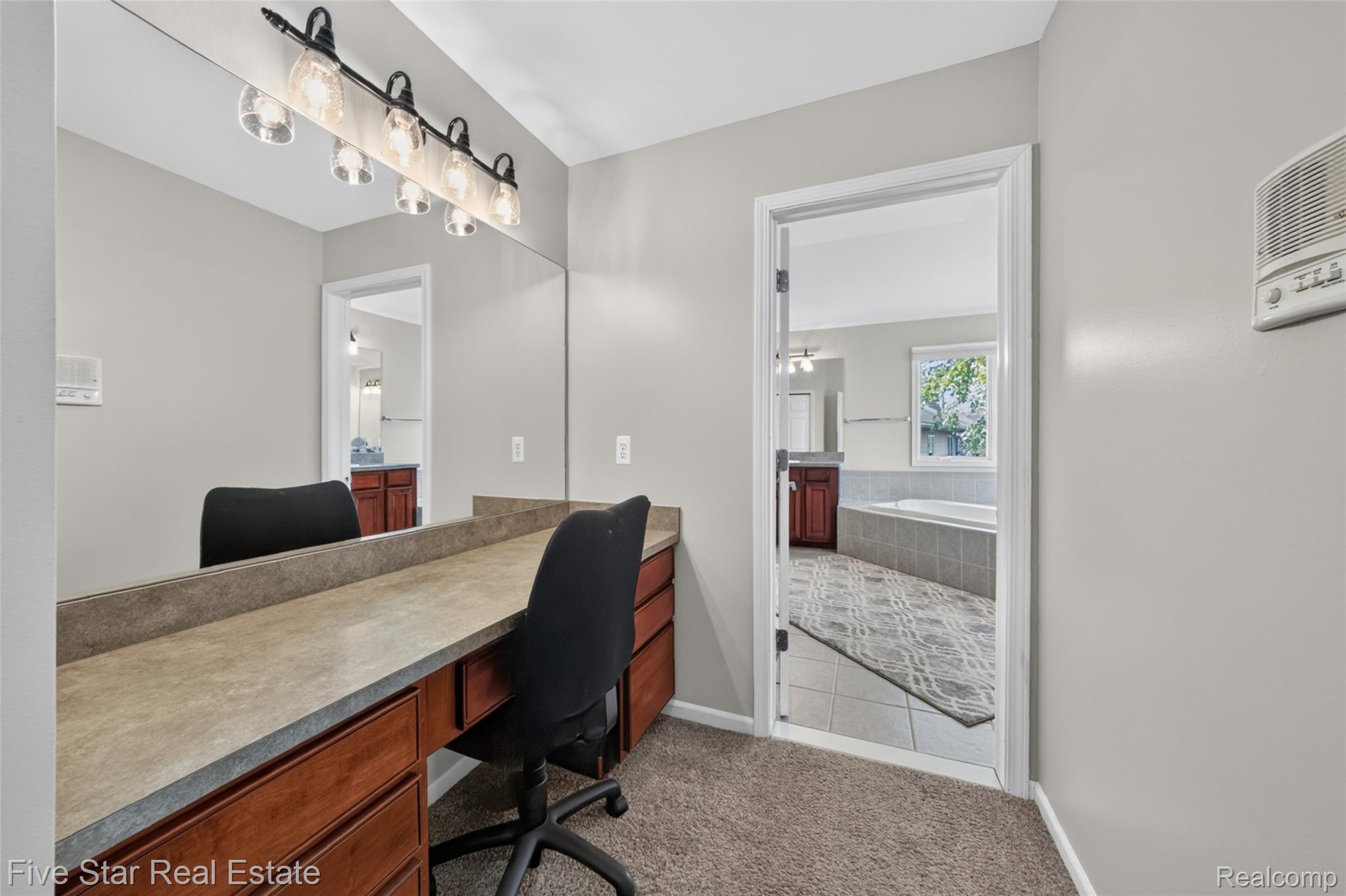 1750 Cheshire Lane Property Photo 46