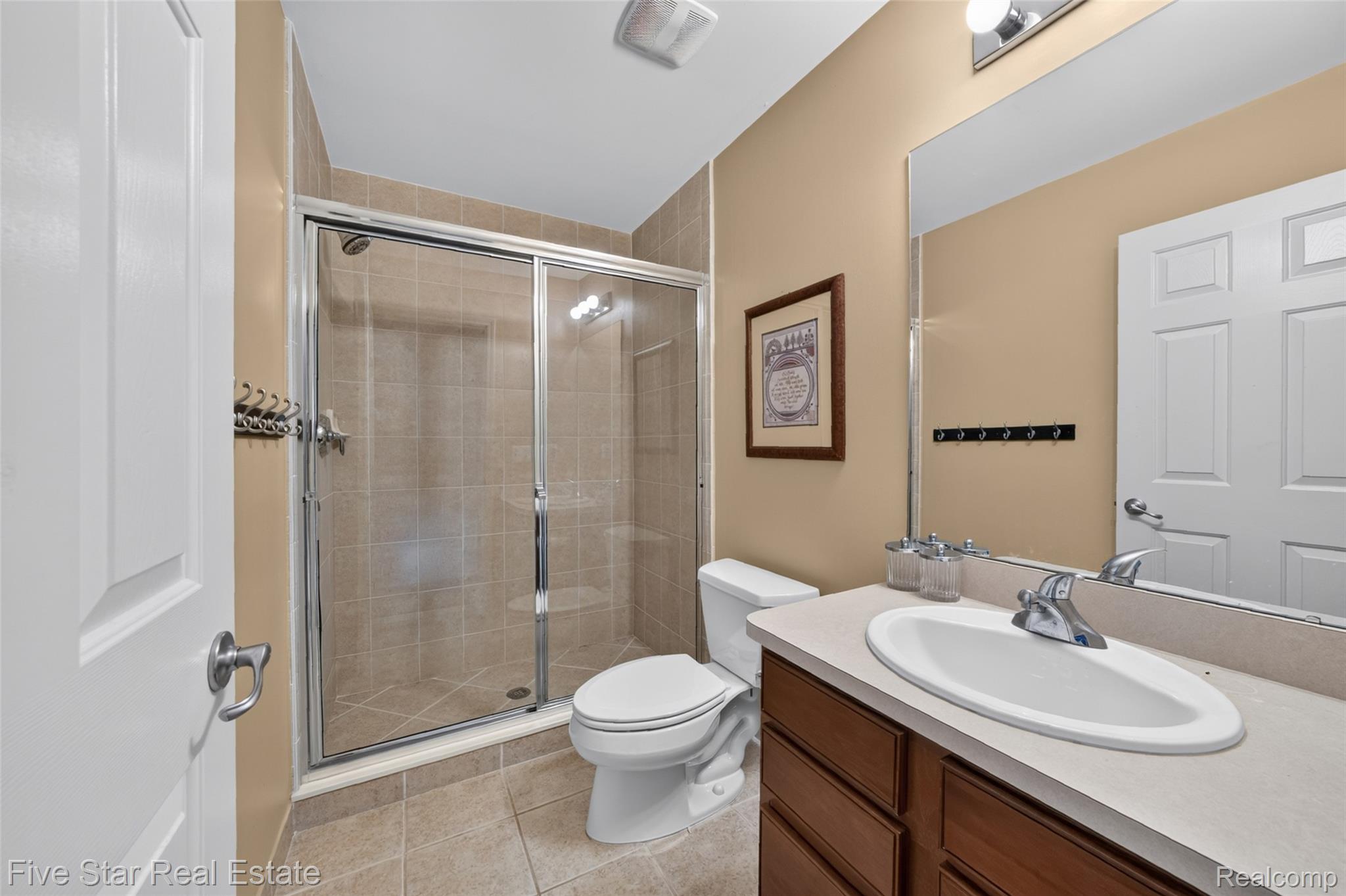 1750 Cheshire Lane Property Photo 54